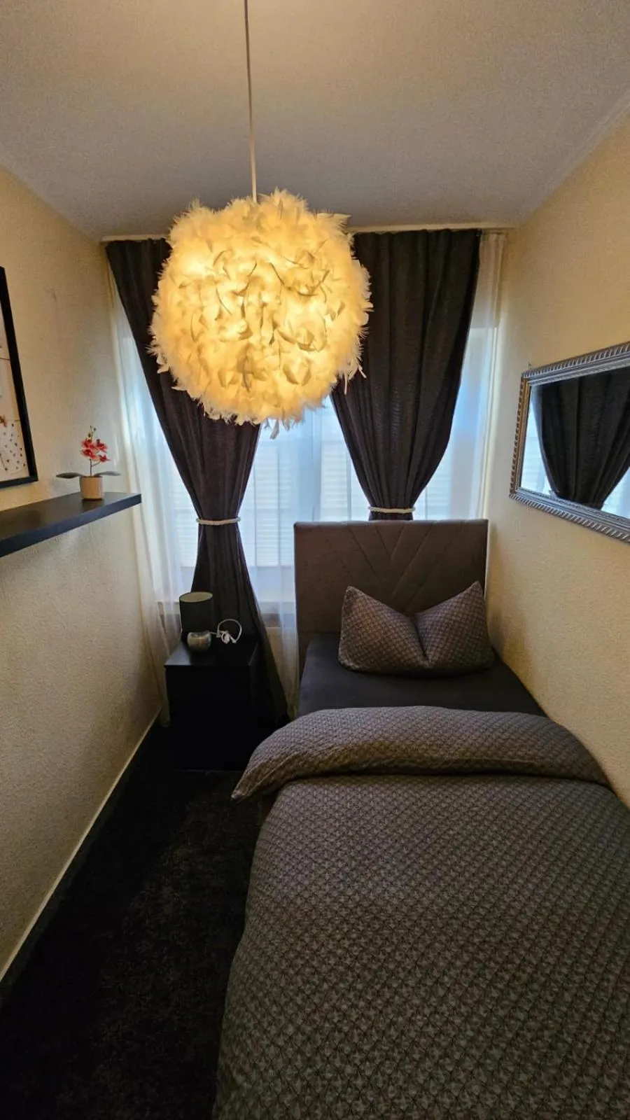 Photo of the whole room, Bed in The Soho Altstadt Relais