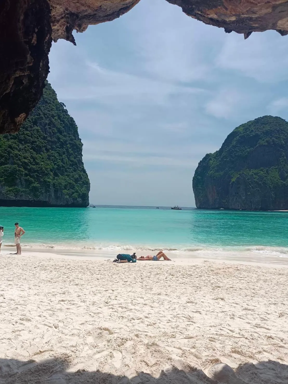 People in Baan Thai Lanta Resort