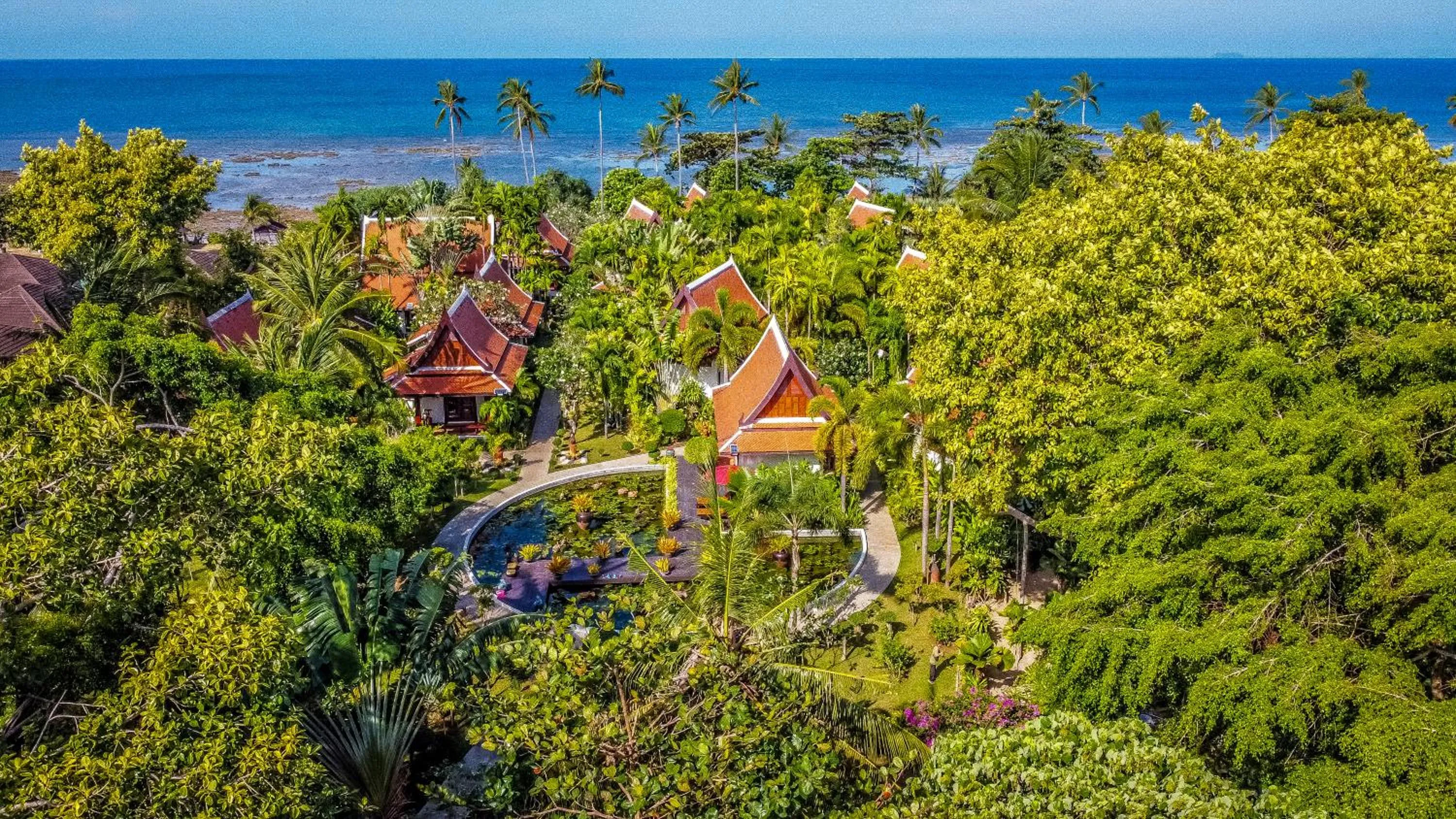 Property building in Baan Thai Lanta Resort