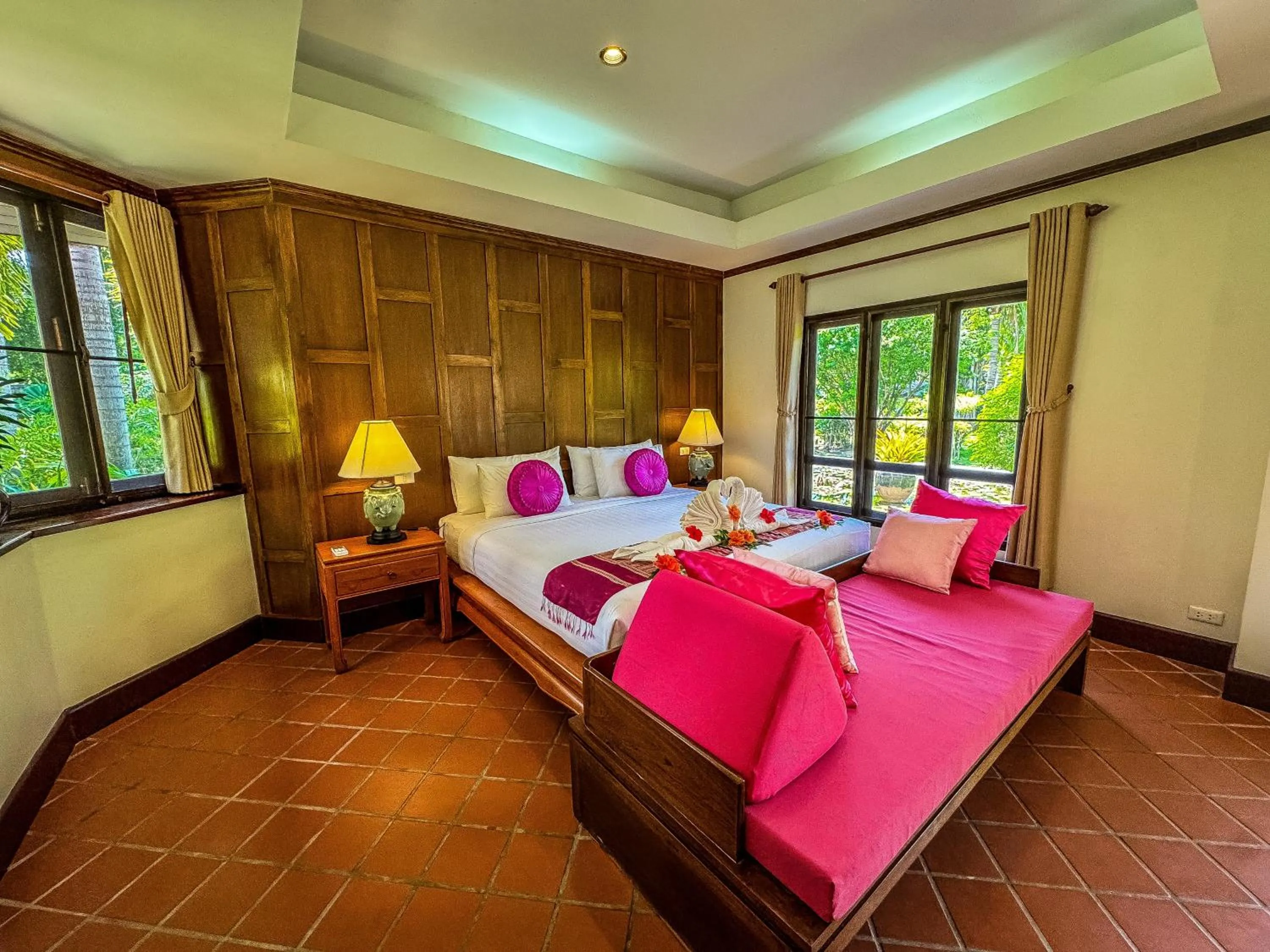 Bedroom, Bed in Baan Thai Lanta Resort