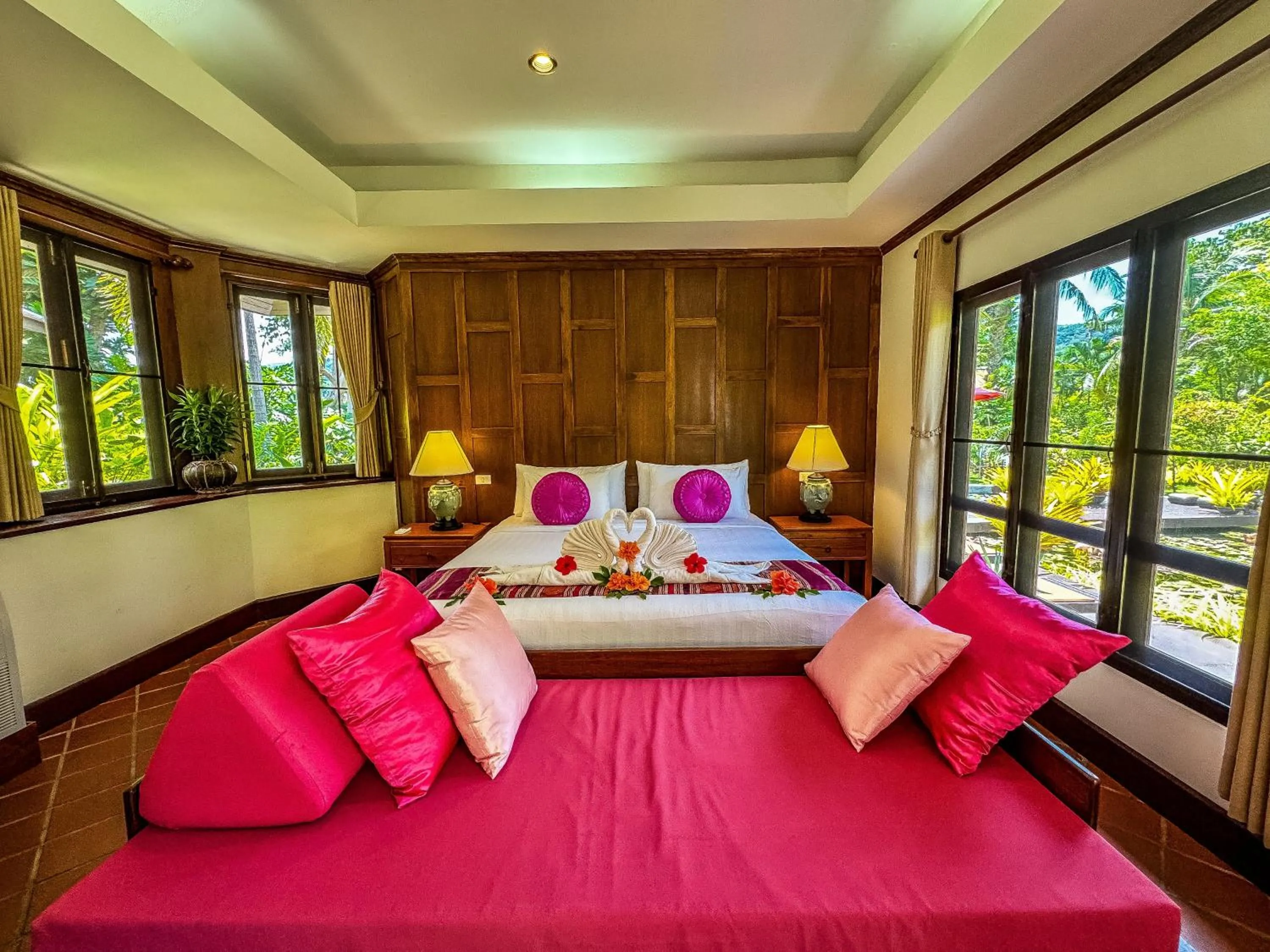 Bedroom, Bed in Baan Thai Lanta Resort