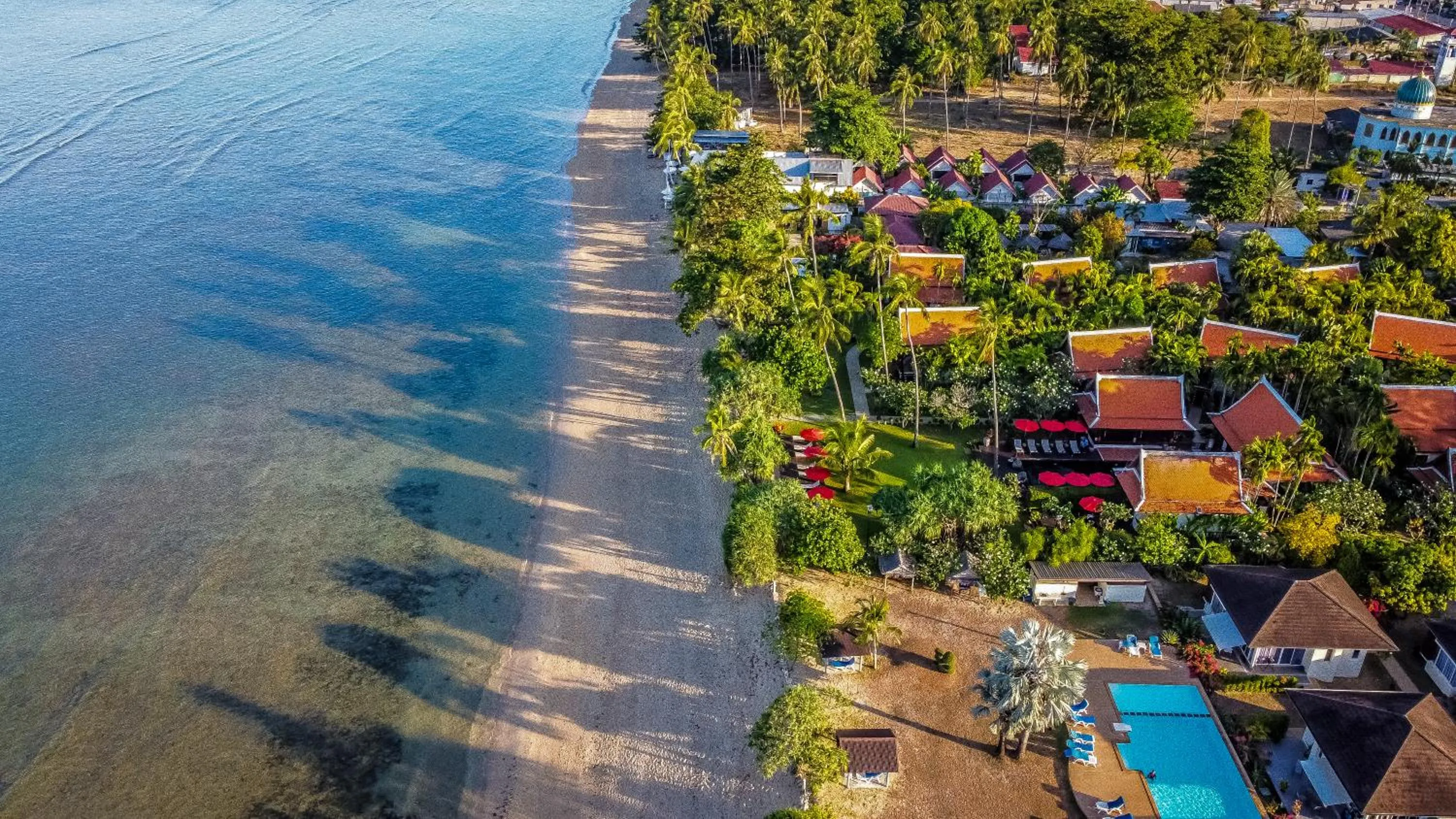 Property building in Baan Thai Lanta Resort