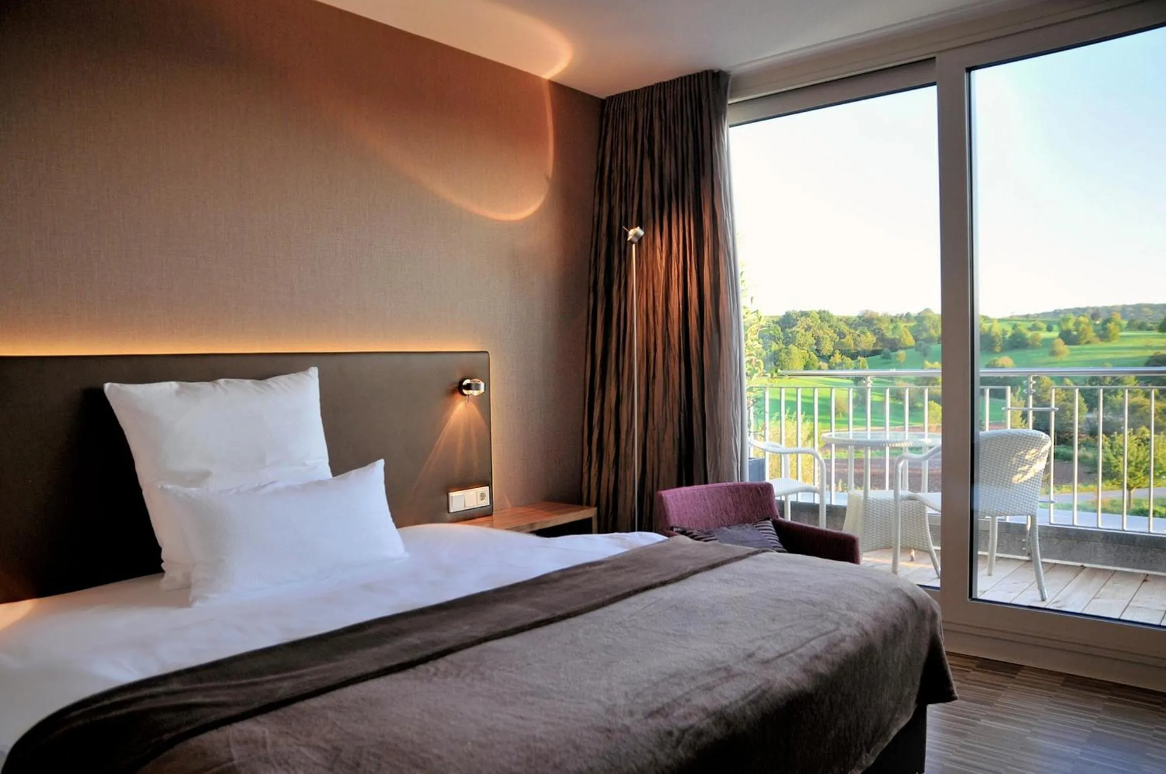 Decorative detail, Bed in Heitlinger Hof