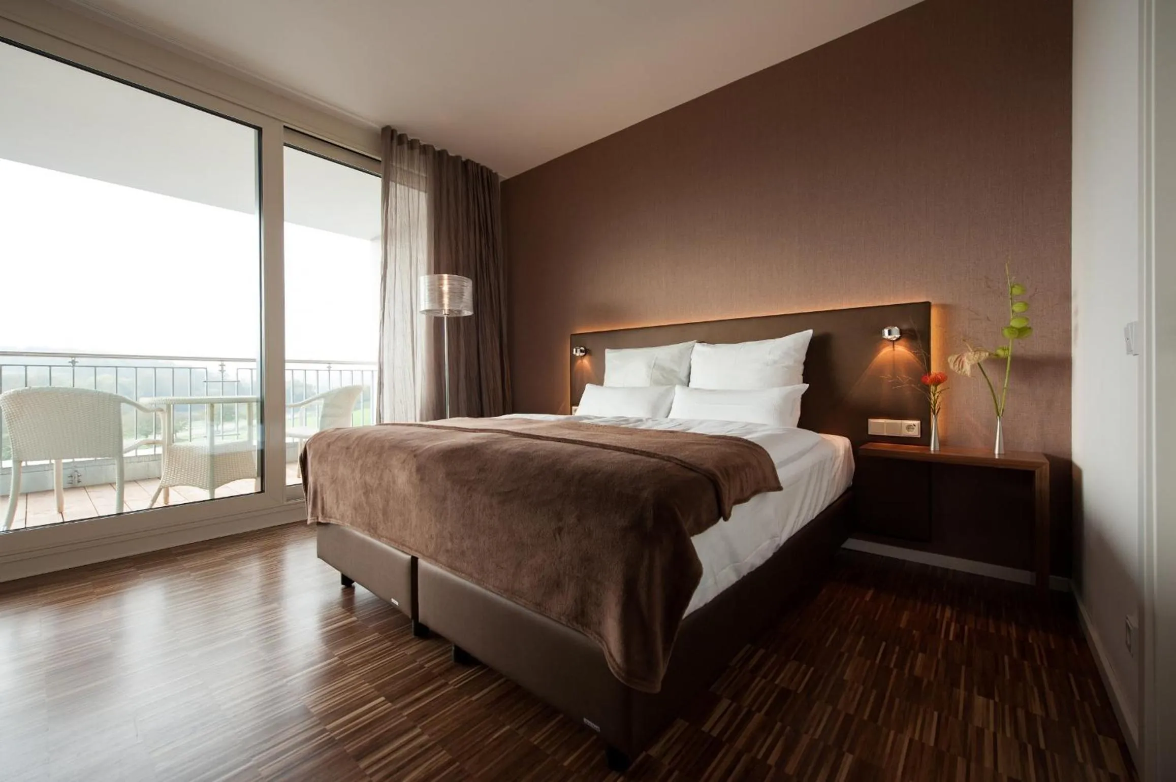 Decorative detail, Bed in Heitlinger Hof