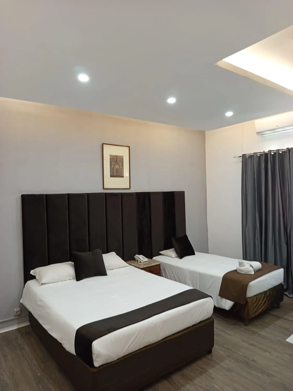 Bedroom, Bed in Pensao Martins