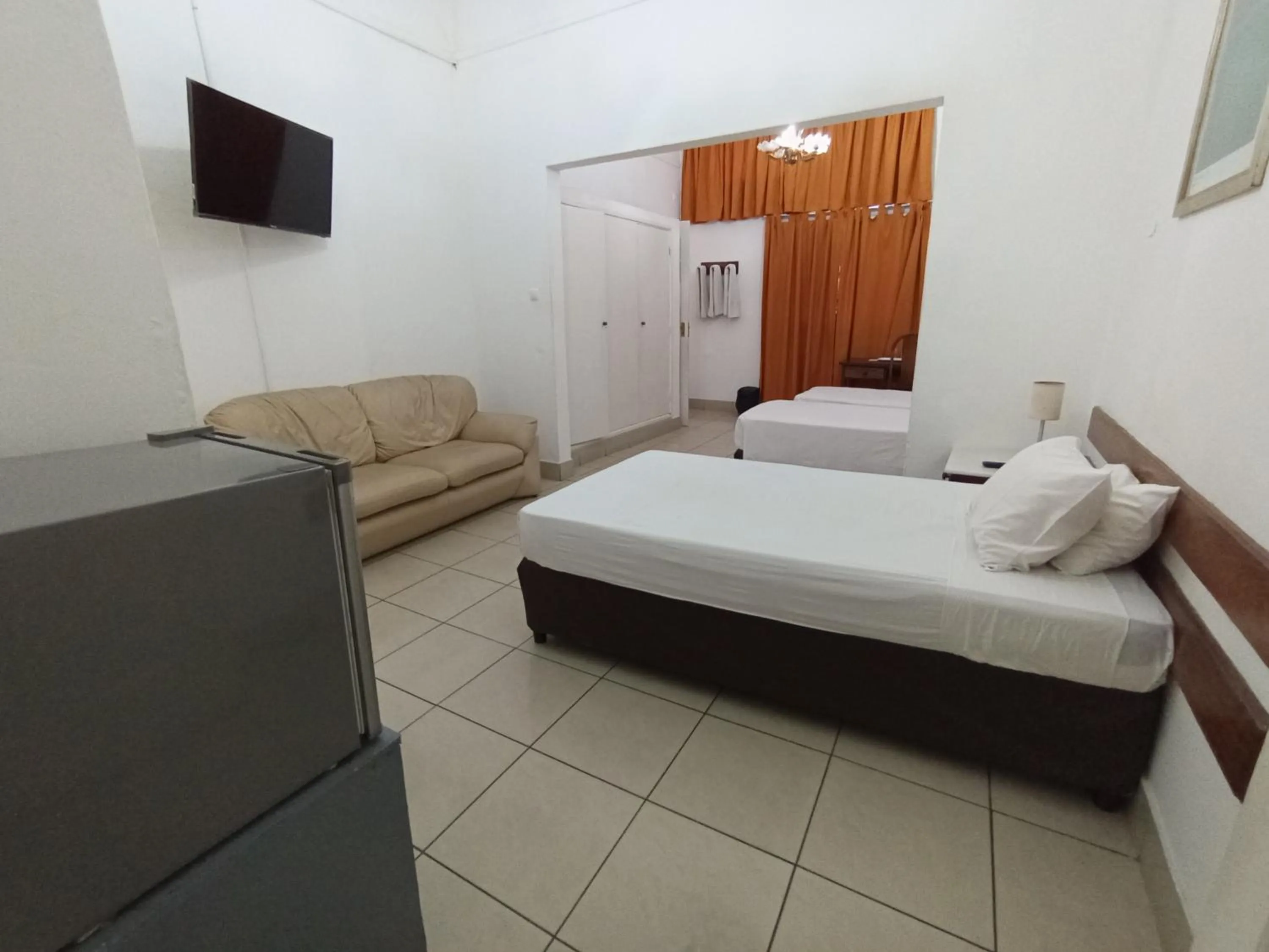 Bedroom, Bed in Pensao Martins