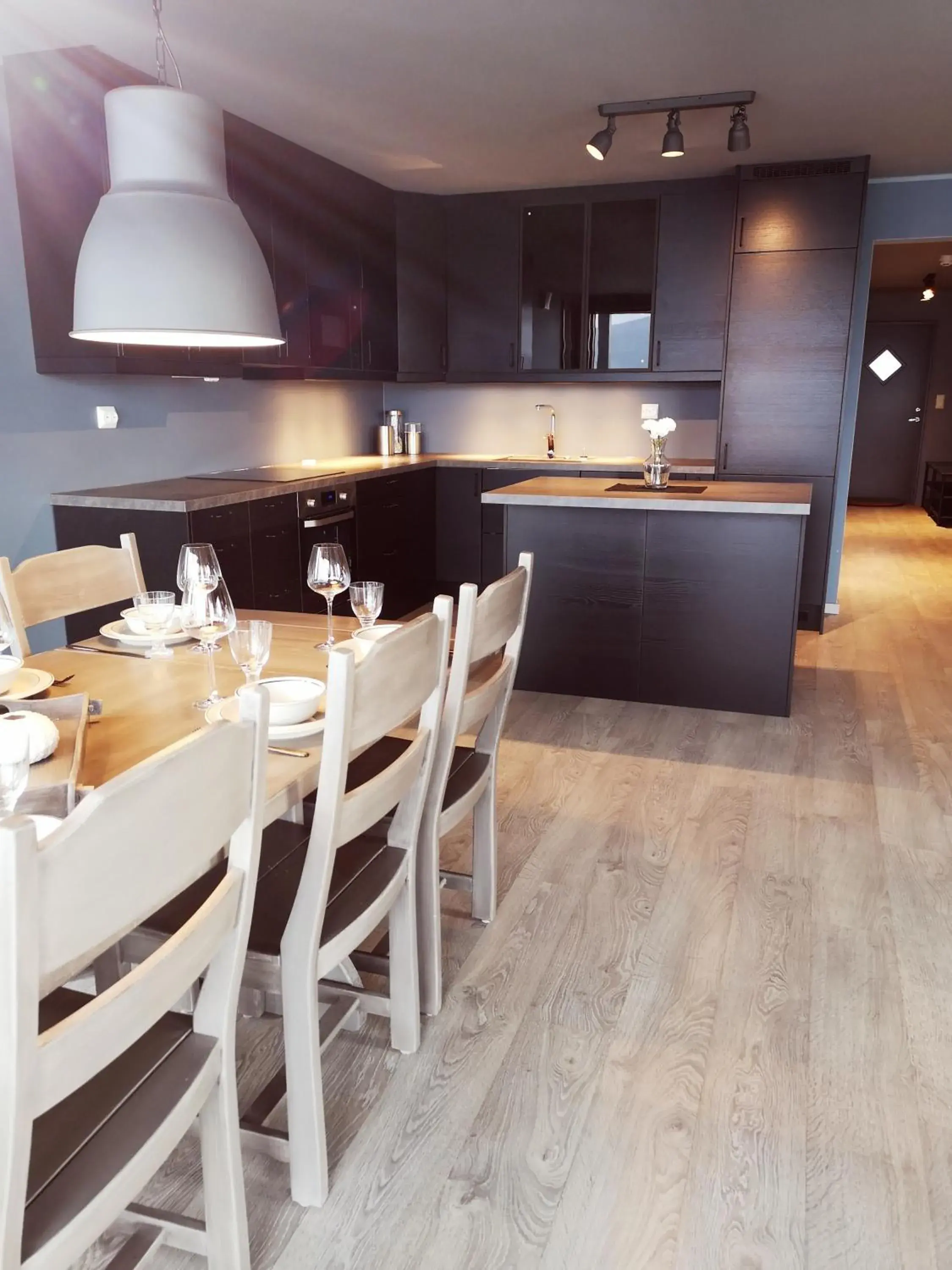 Family Suite 3 bedrooms- Double Beds in Hamn i Senja Family Suite 3 bedrooms- Double Beds in Hamn i Senja