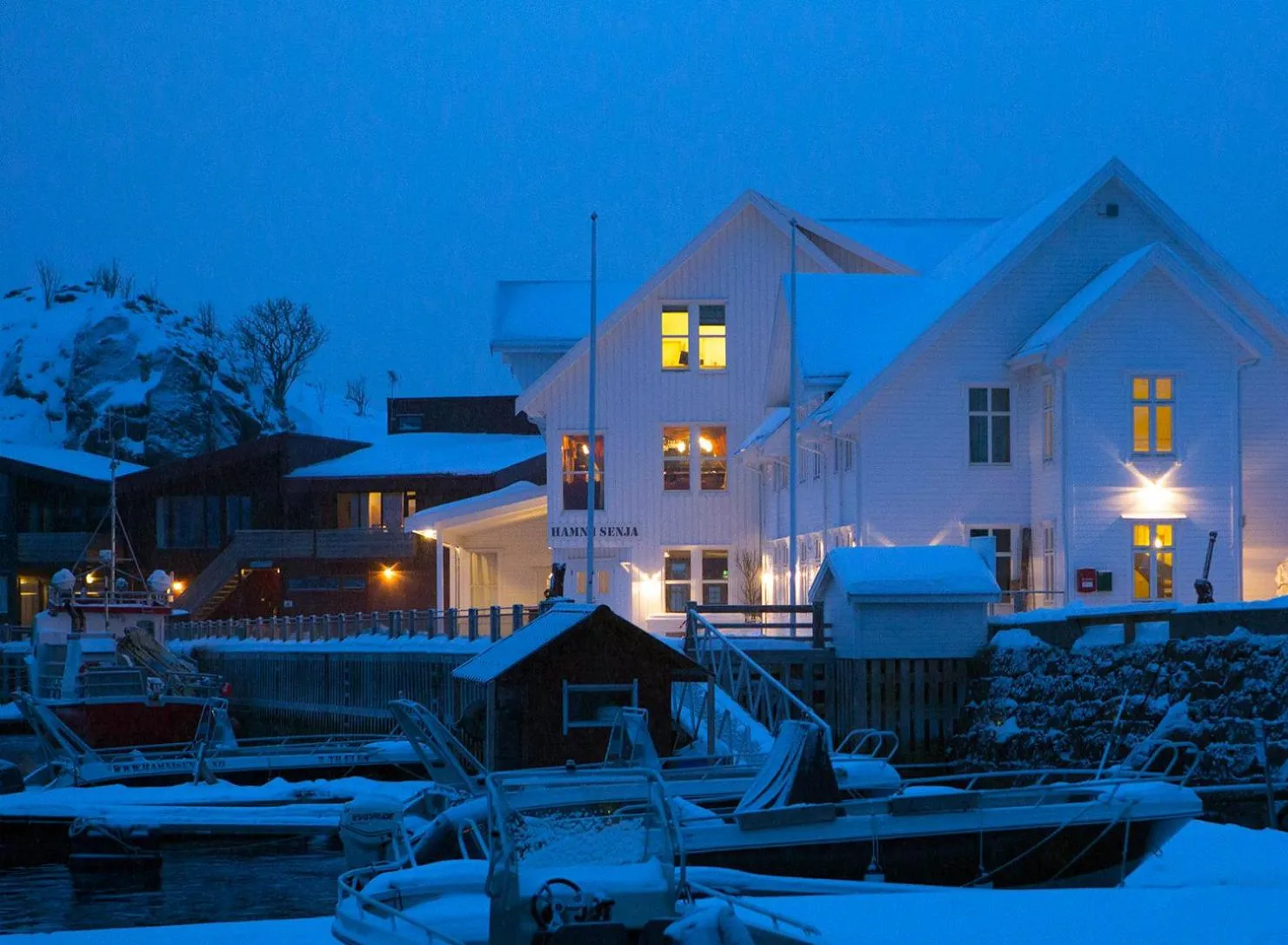 Property building in Hamn i Senja