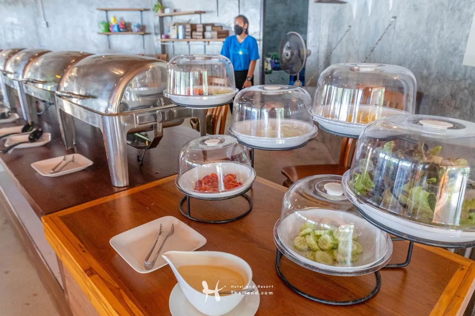 Restaurant/places to eat in Seafar Resort