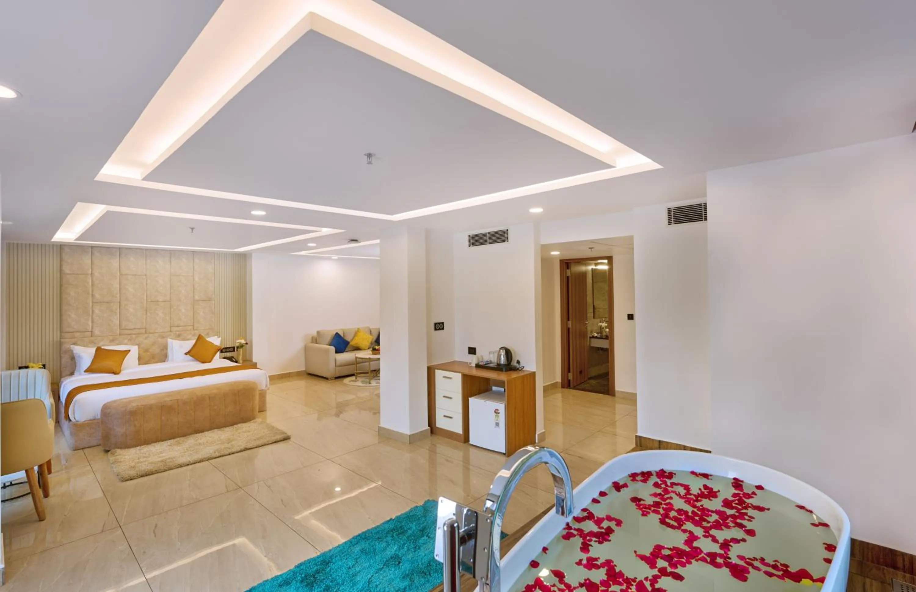 Bed in Serene Horizon