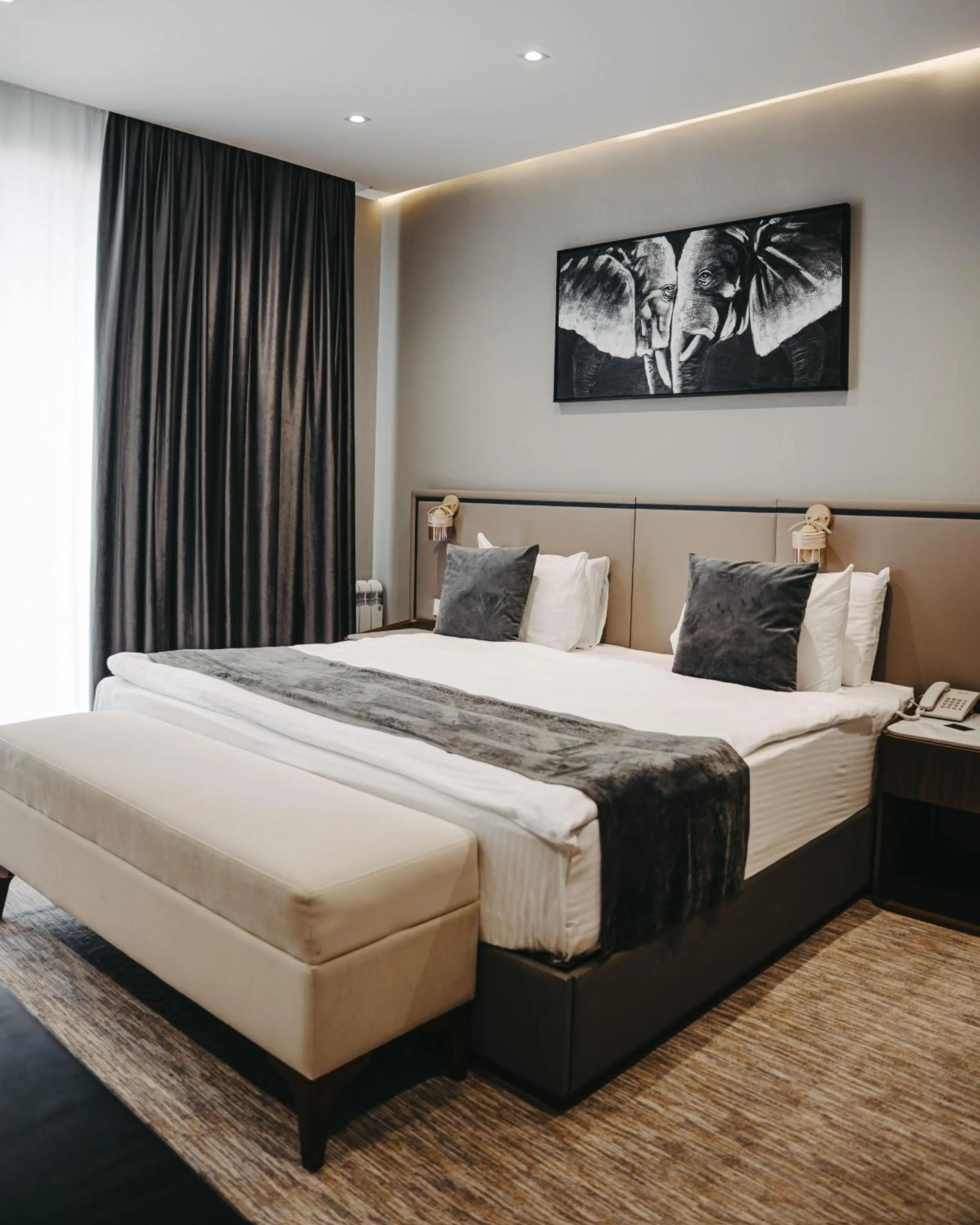 Bed in Port Marine Hotel By HOLLYWOOD