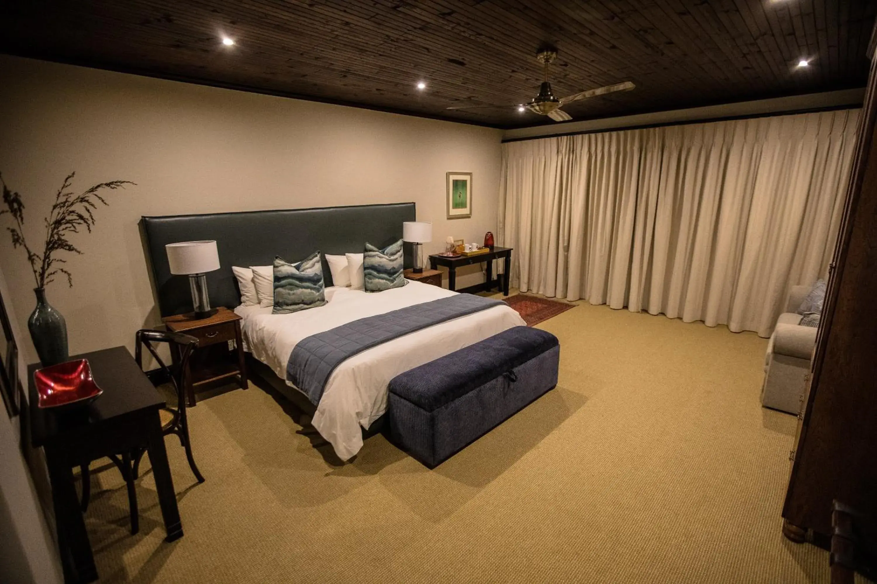 Suite with Mountain View - single occupancy in Swartberg Private Game Lodge Suite with Mountain View - single occupancy in Swartberg Private Game Lodge