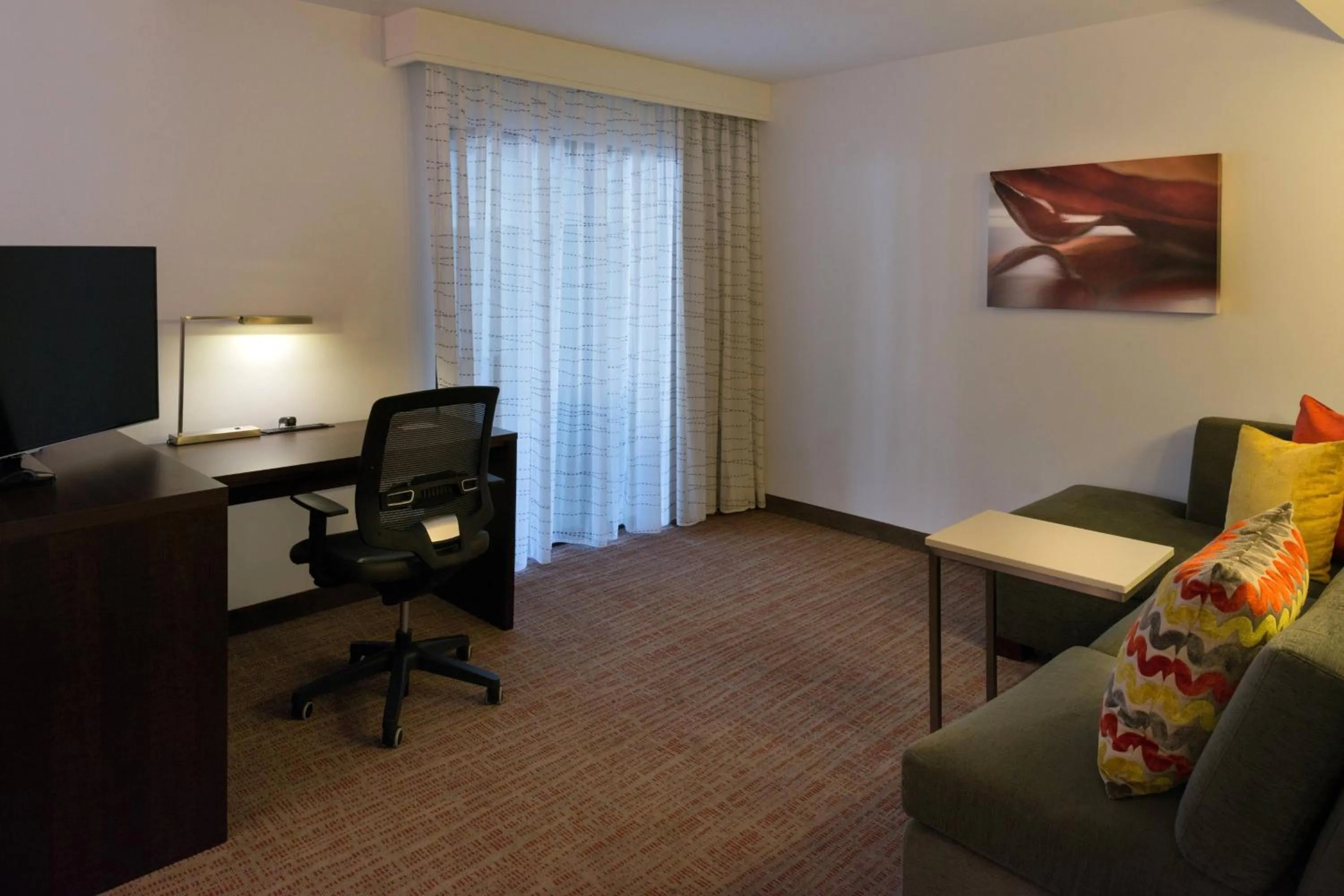 Photo of the whole room in Residence Inn by Marriott Palo Alto Menlo Park