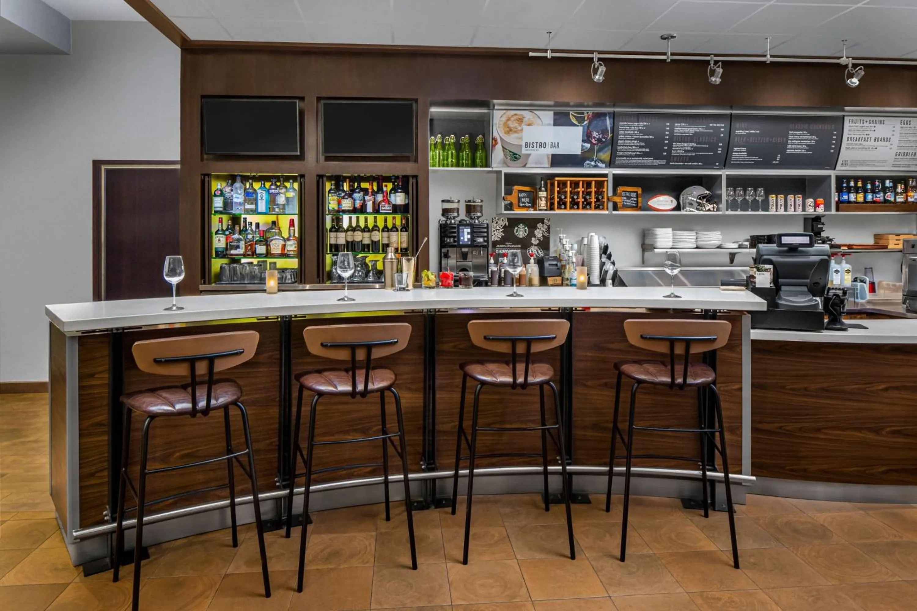 Lounge or bar in Courtyard by Marriott San Angelo