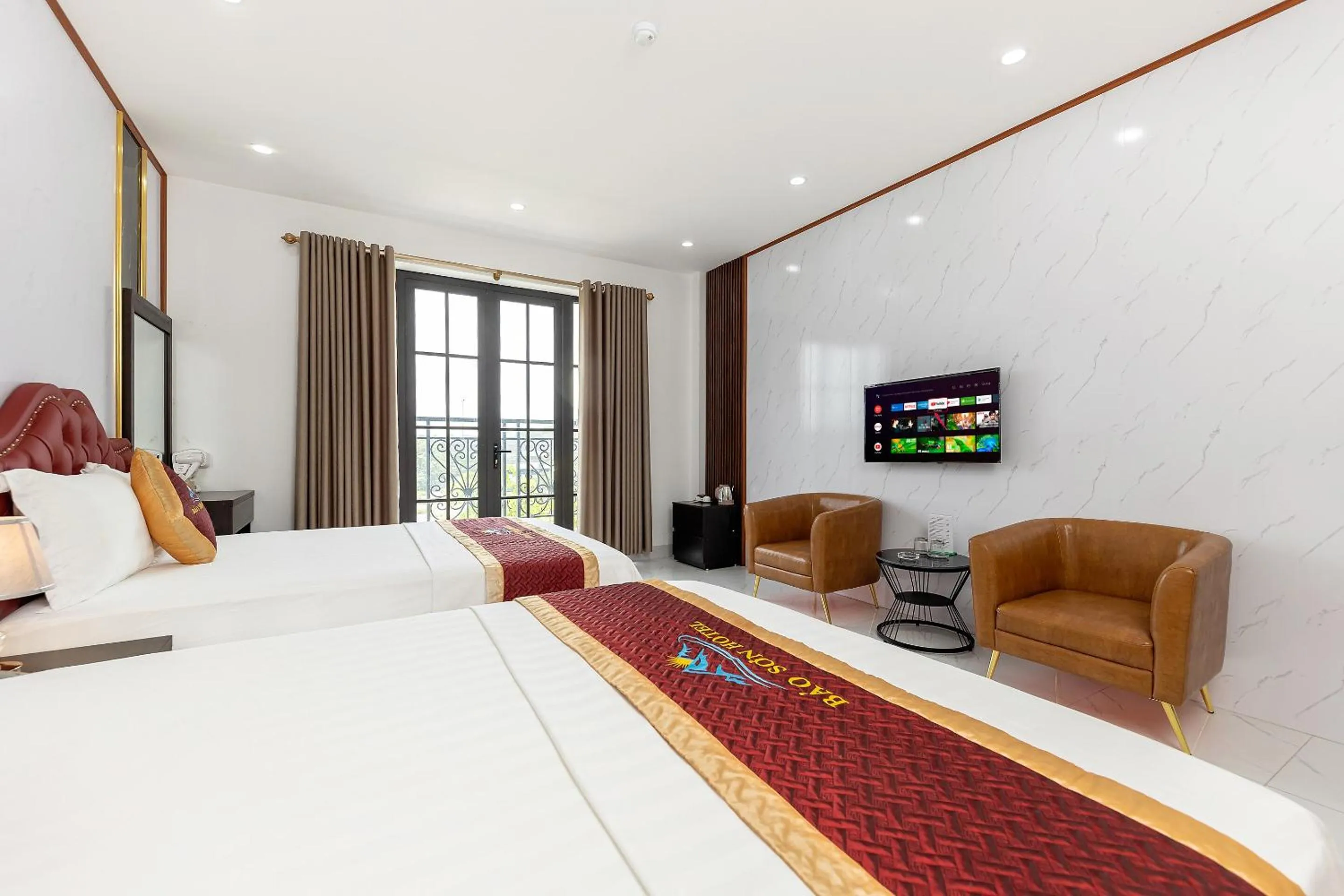 Bedroom in OYO 1238 Bao Son Hotel