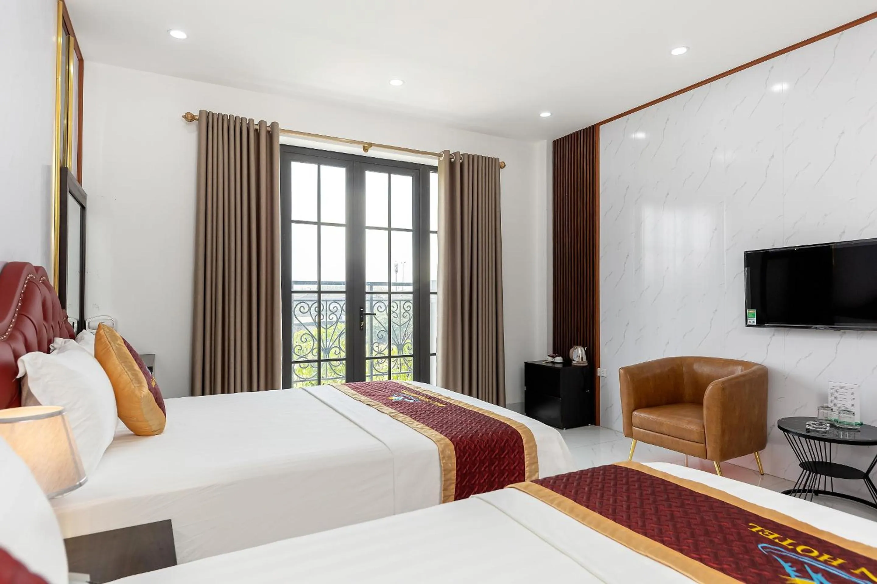 Bedroom in OYO 1238 Bao Son Hotel