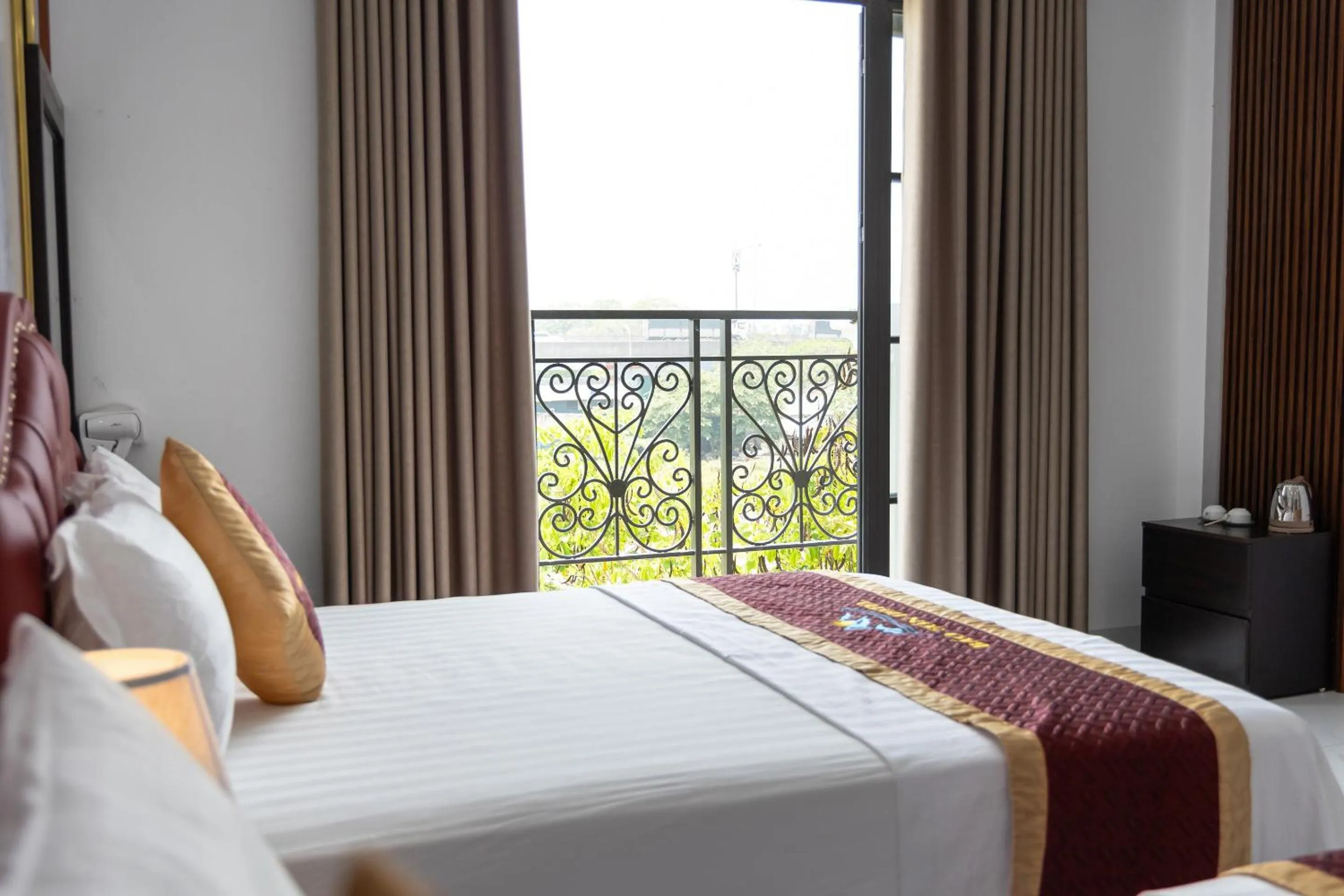 Bedroom in OYO 1238 Bao Son Hotel