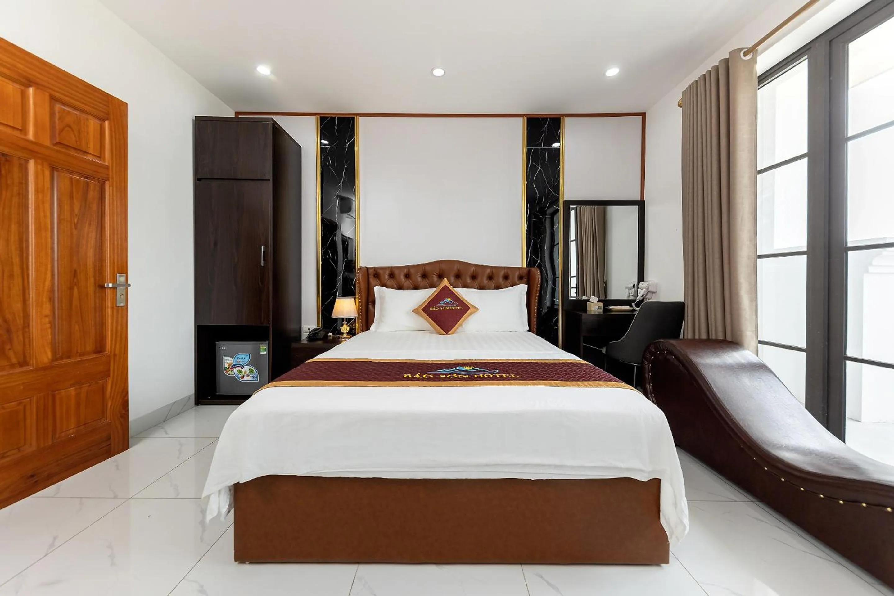 Bedroom in OYO 1238 Bao Son Hotel