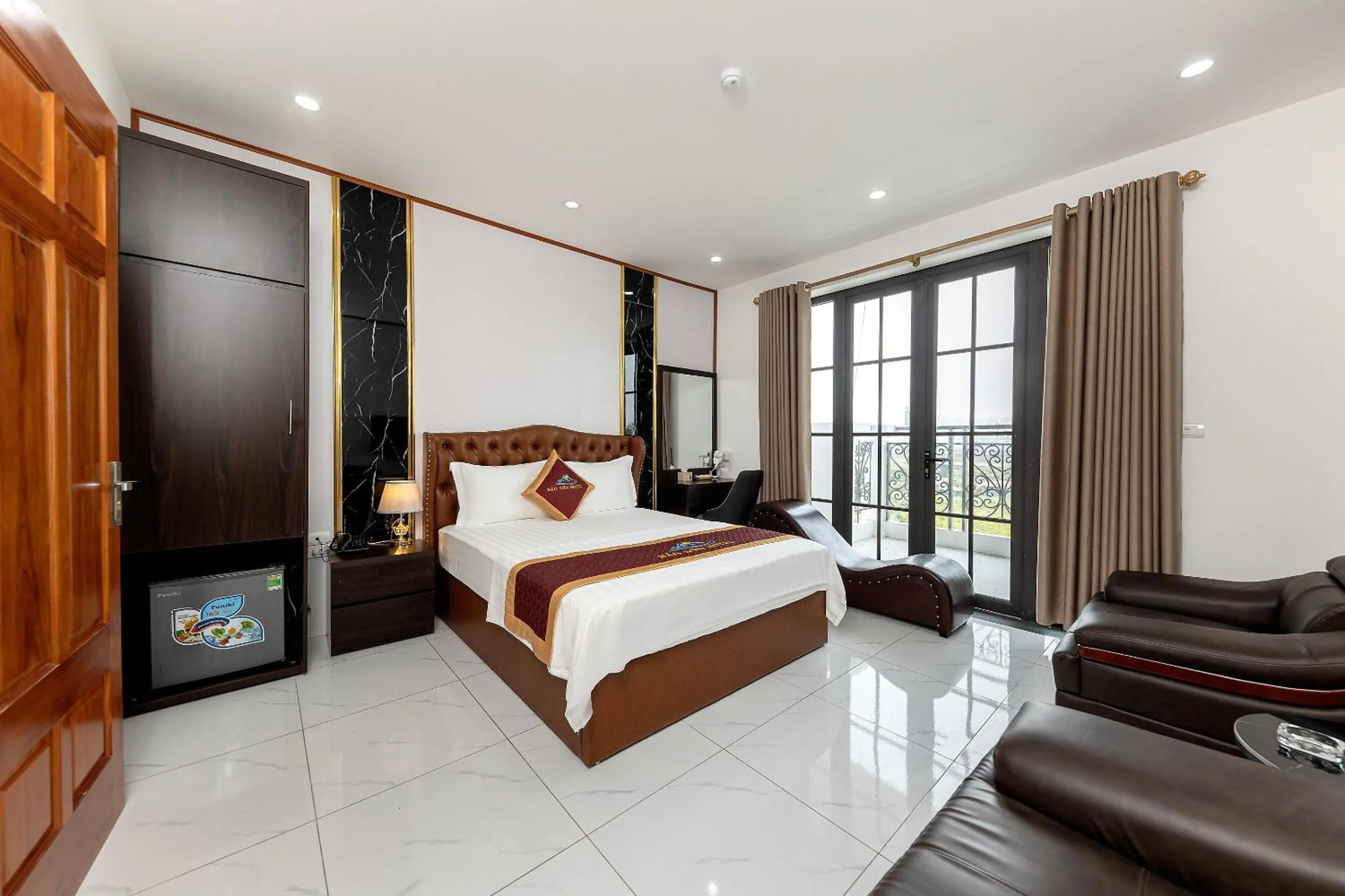 Bedroom in OYO 1238 Bao Son Hotel