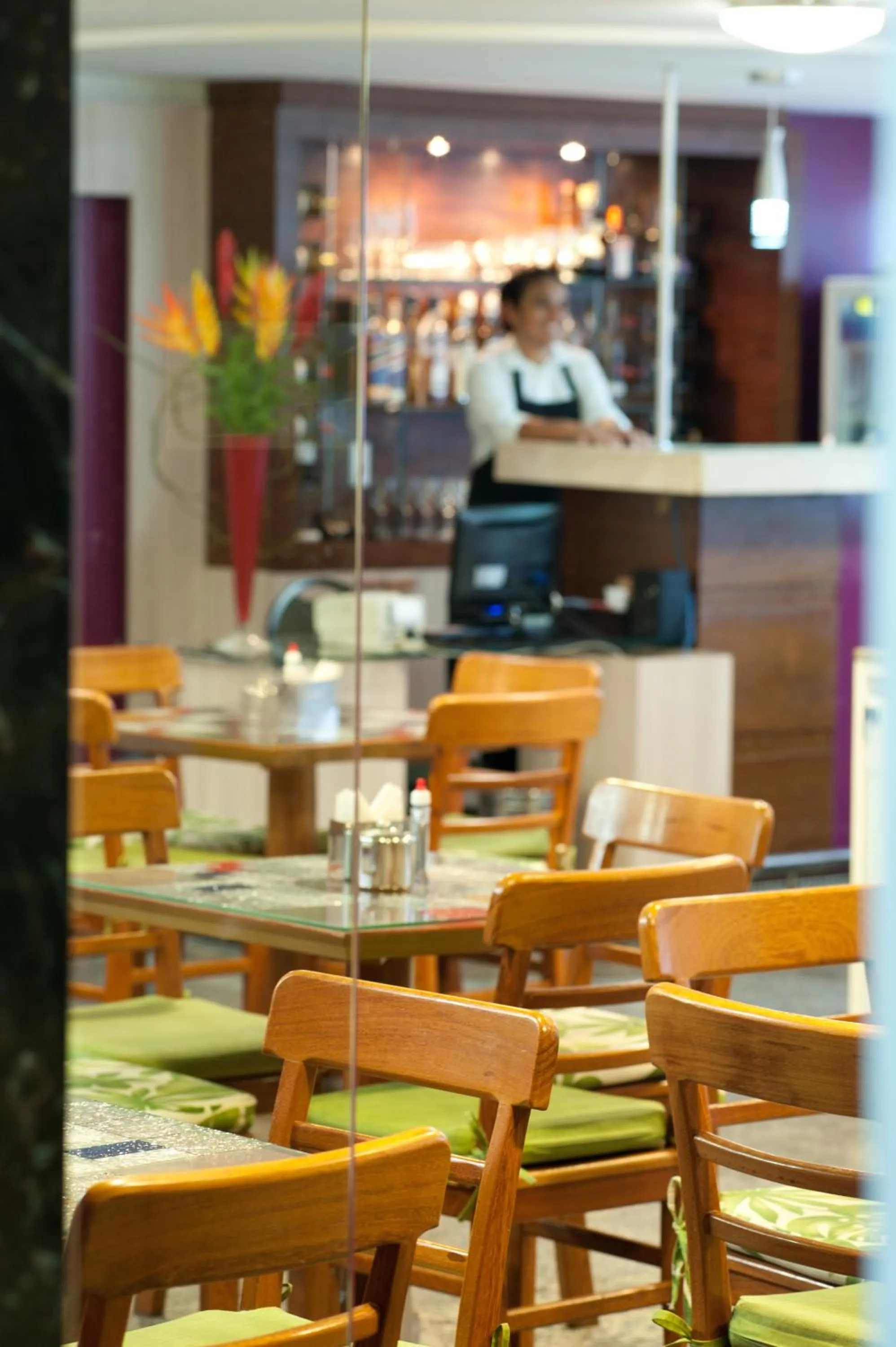 Restaurant/places to eat in Iracema Travel