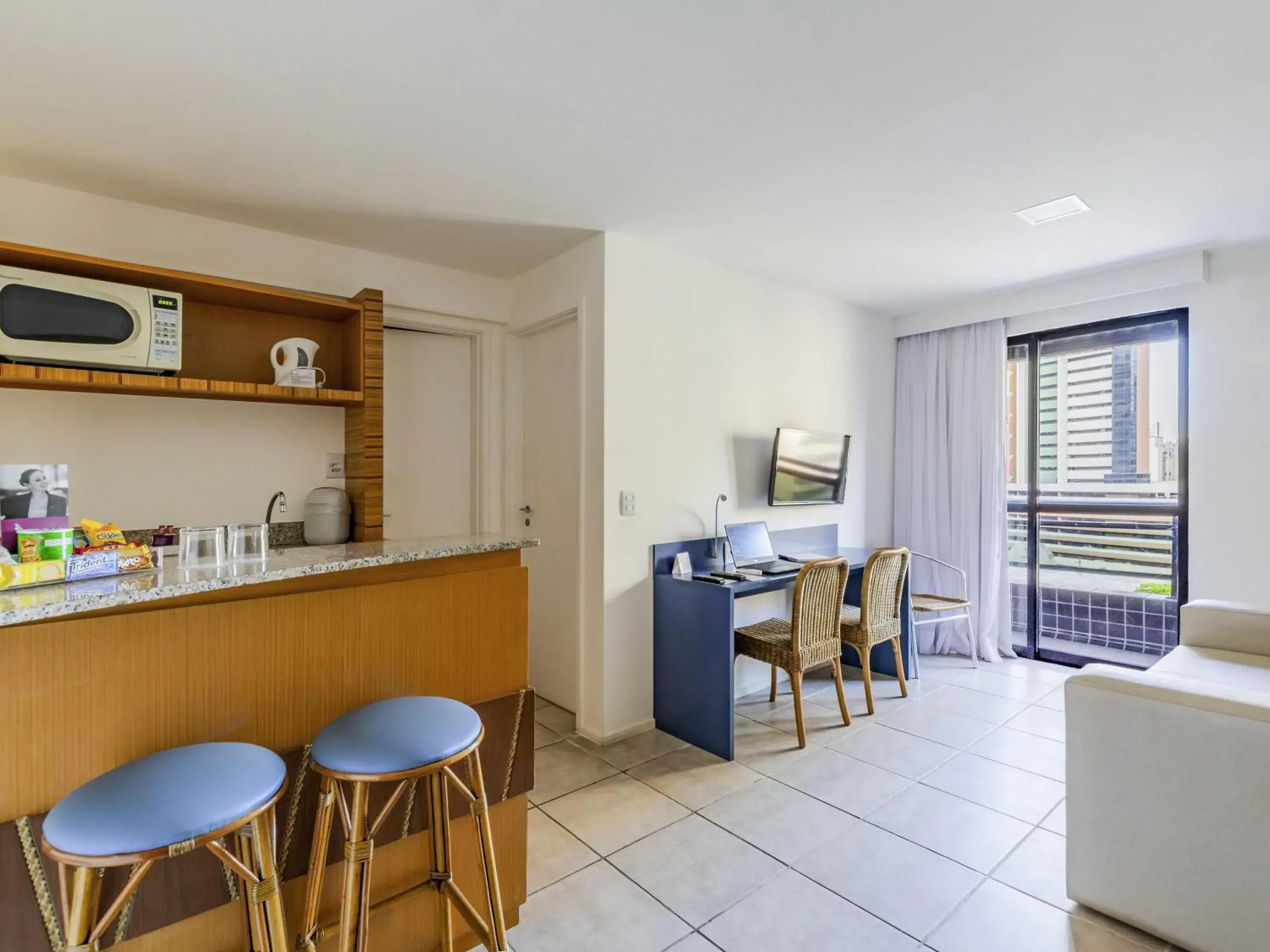 Standard Queen Room - single occupancy - Non-Smoking in Mercure Fortaleza Meireles Standard Queen Room - single occupancy - Non-Smoking in Mercure Fortaleza Meireles