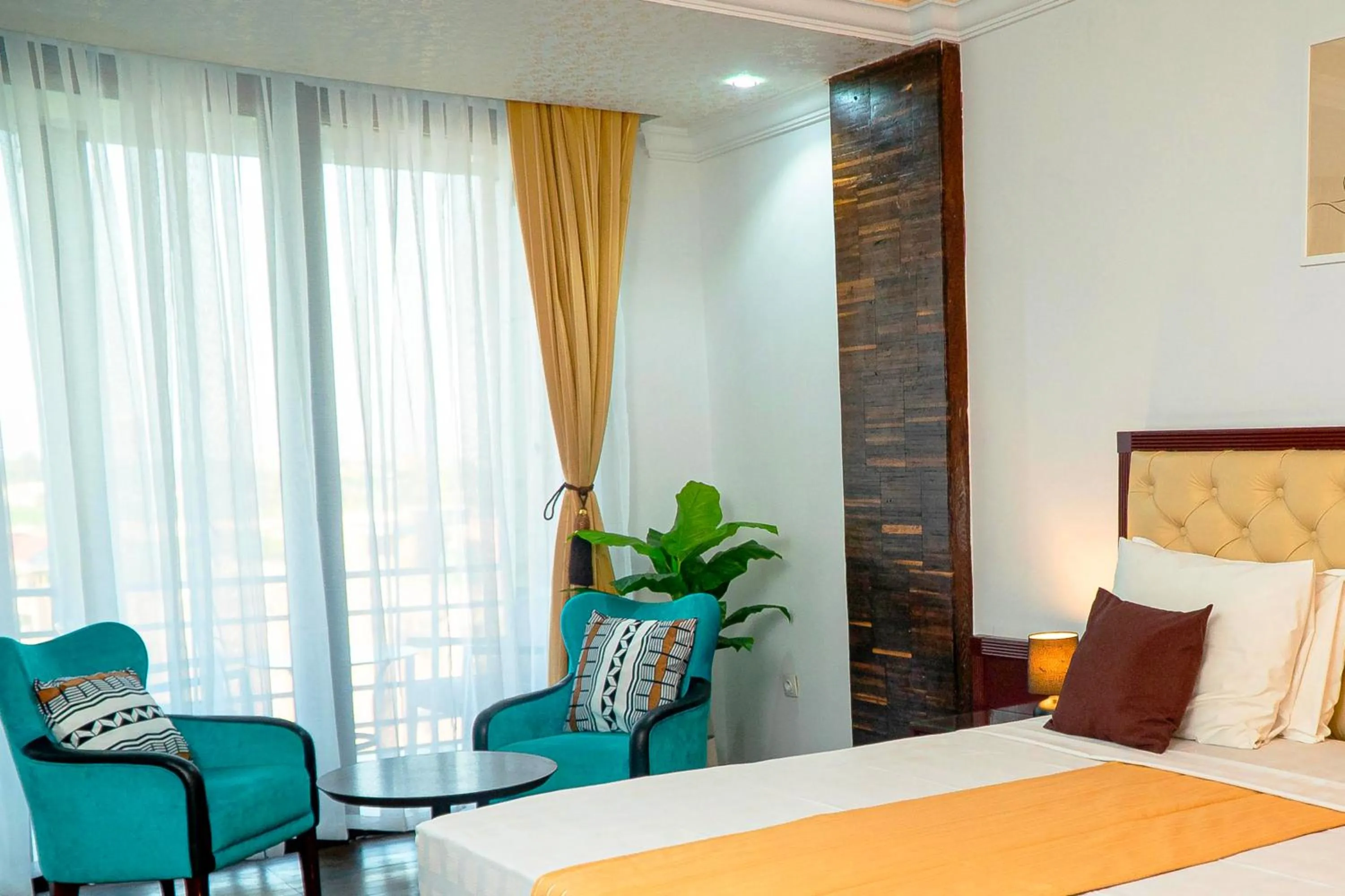 Photo of the whole room, Bed in Sultani River