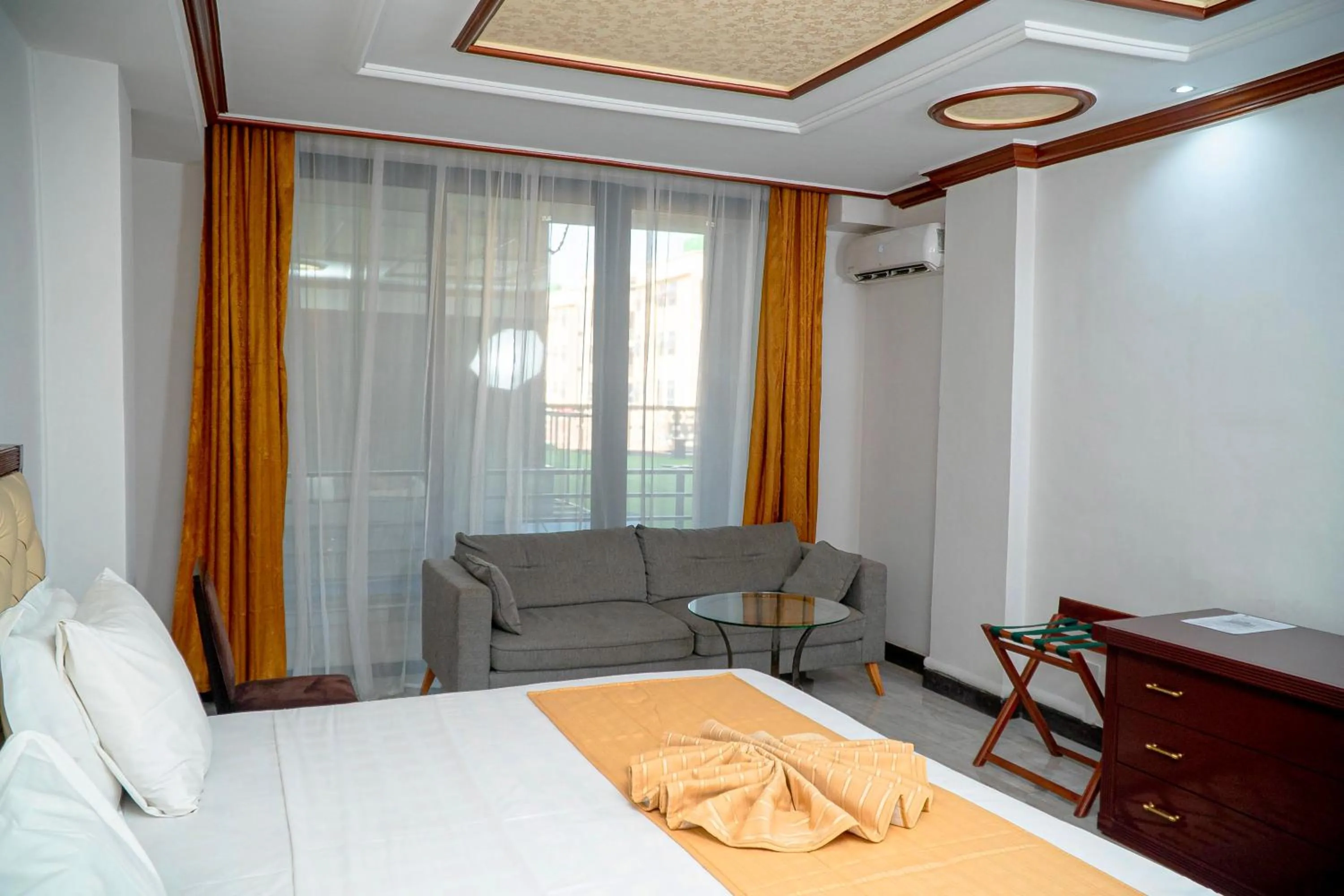 Living room, Bed in Sultani River