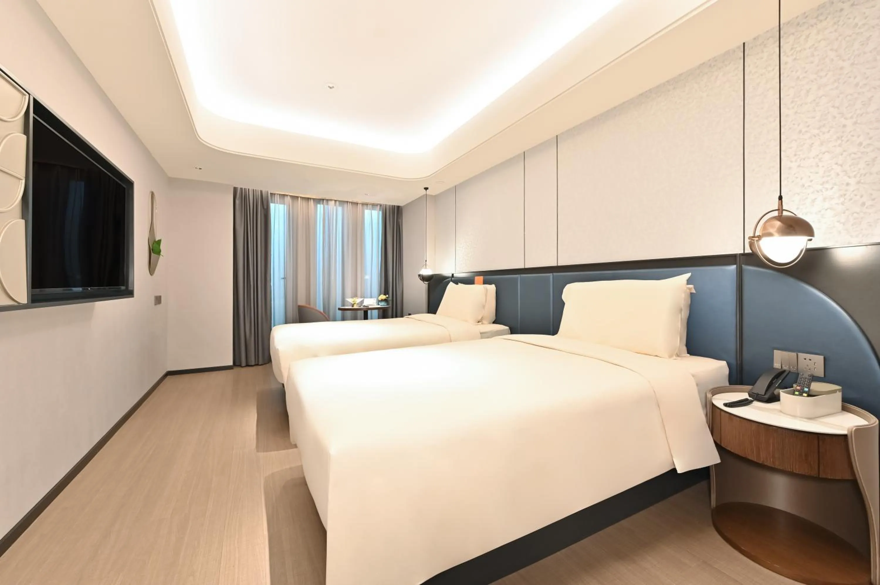 Bed in Atour X Hotel West Nanjing Road