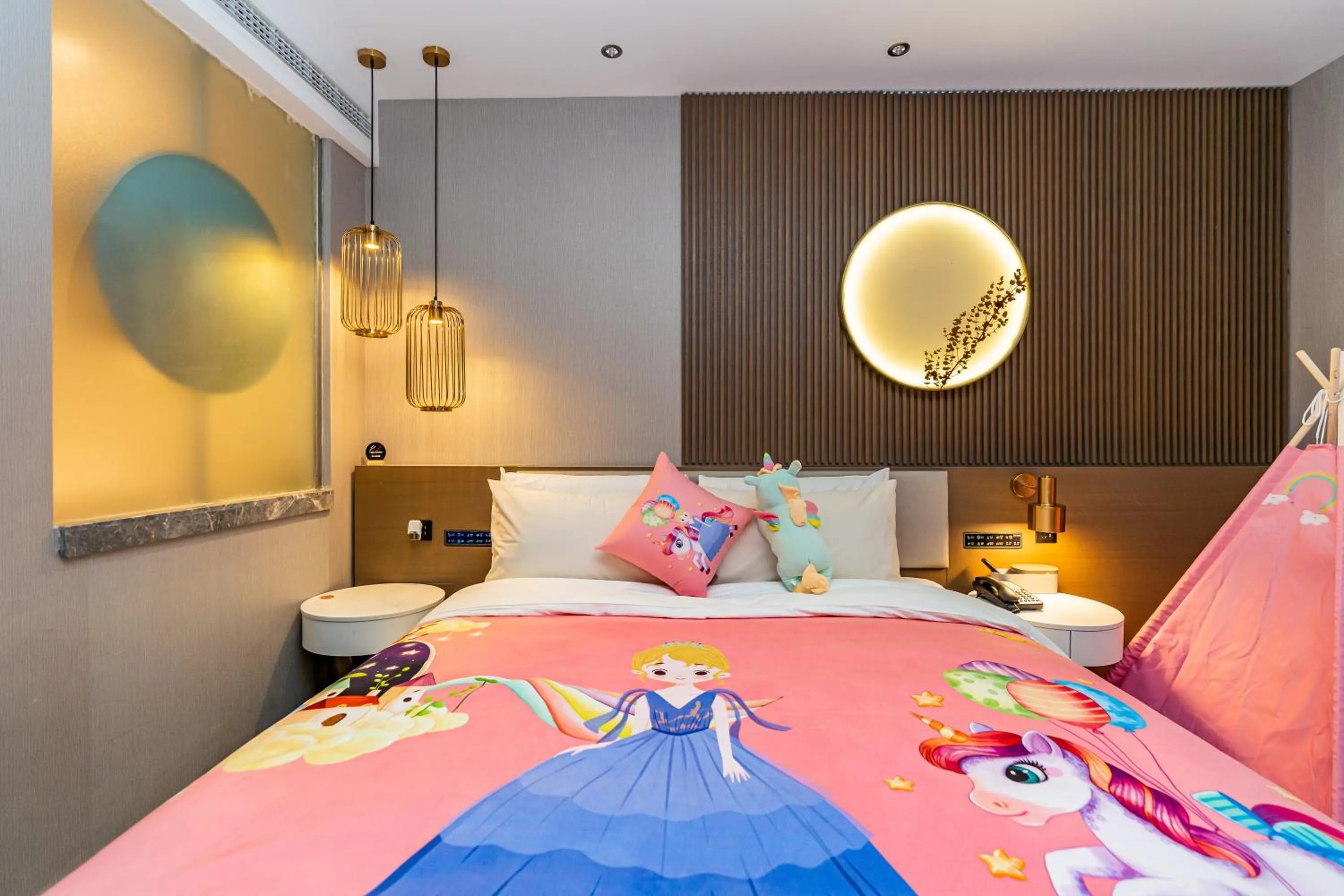 Bed in Atour X Hotel West Nanjing Road