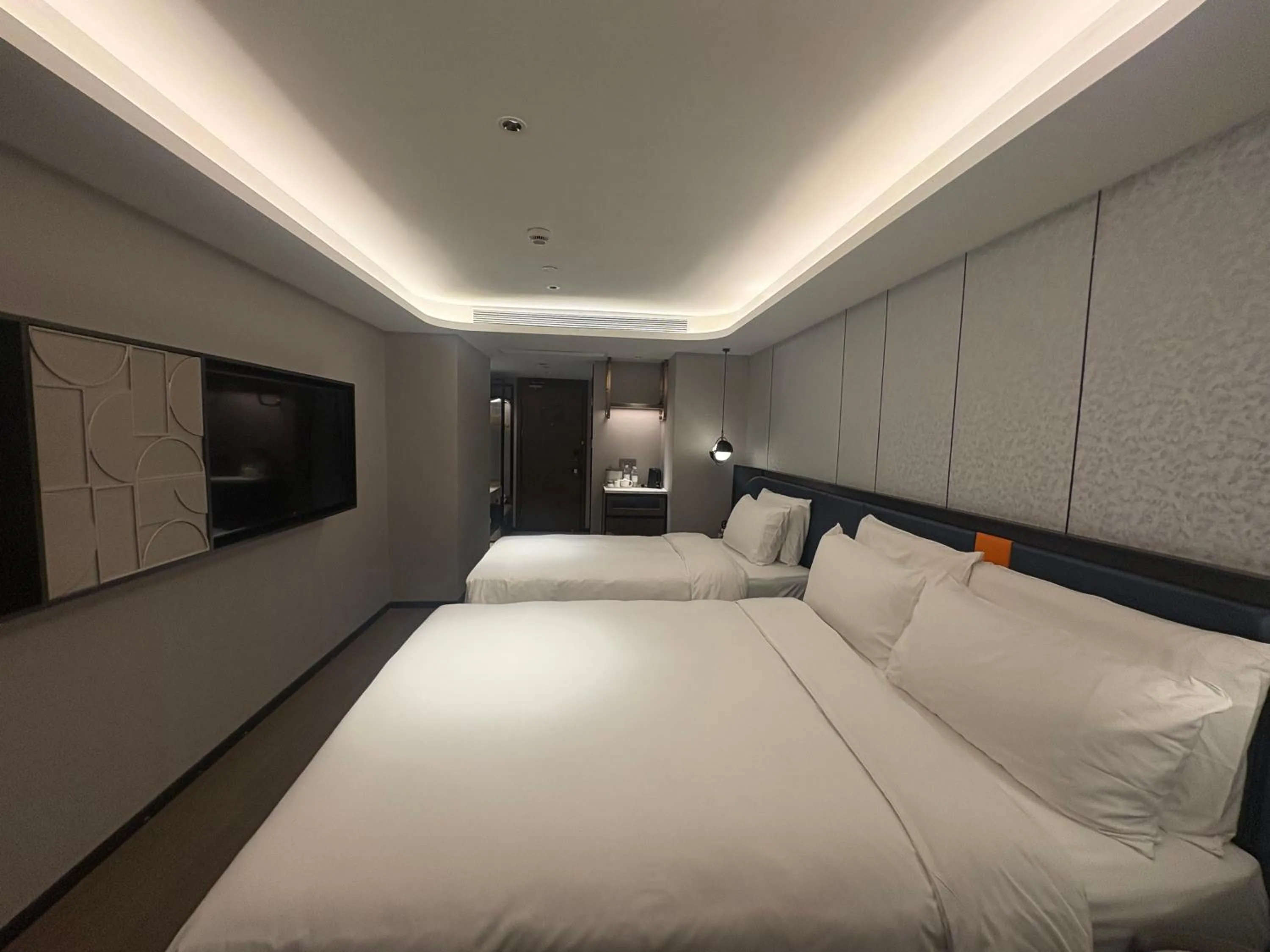 Bed in Atour X Hotel West Nanjing Road