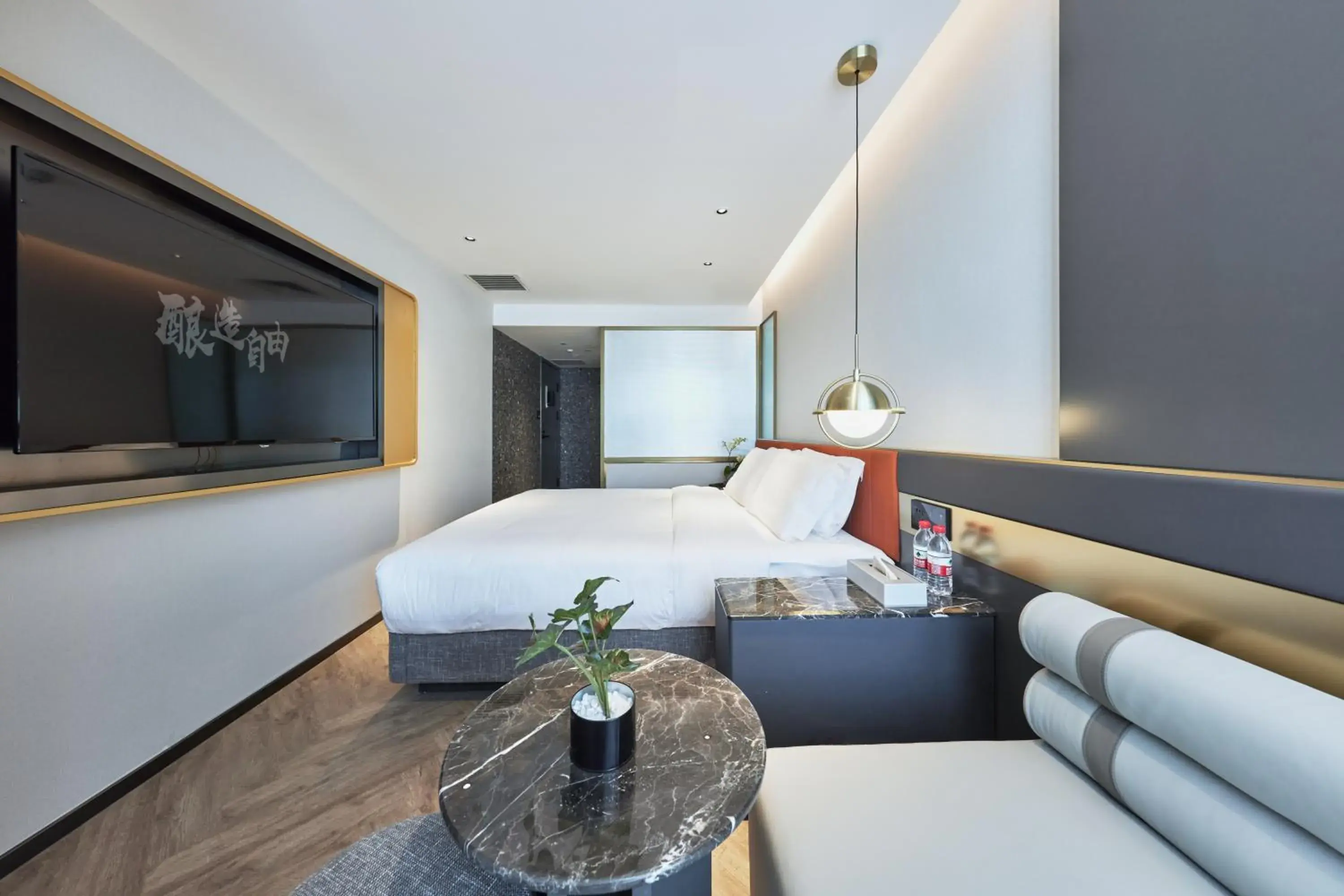 Terrace King Room XL in M Hotel - Beijing Tiananmen Square Qianmen Subway Station Terrace King Room XL in M Hotel - Beijing Tiananmen Square Qianmen Subway Station