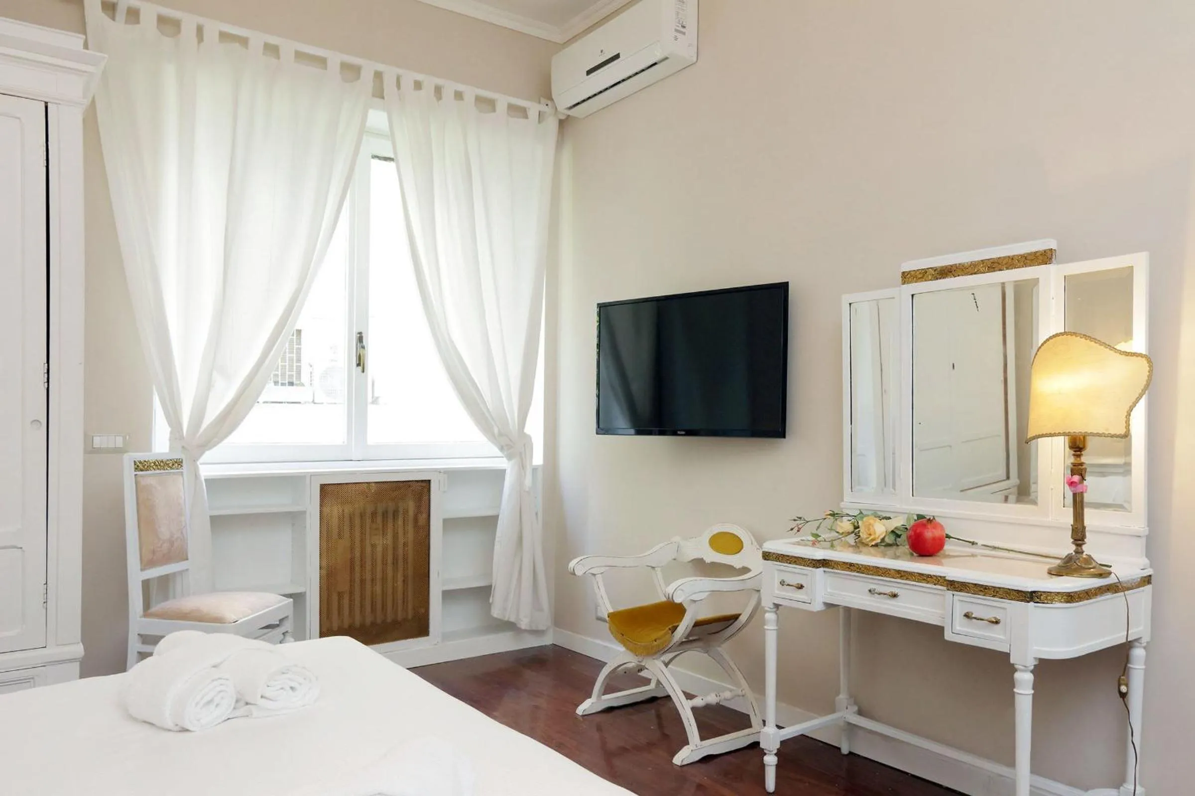 Bedroom, Bed in Vatican Art House