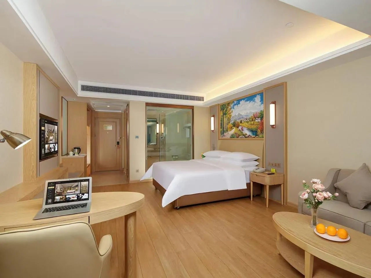 Bed in Vienna International Hotel Wenchang