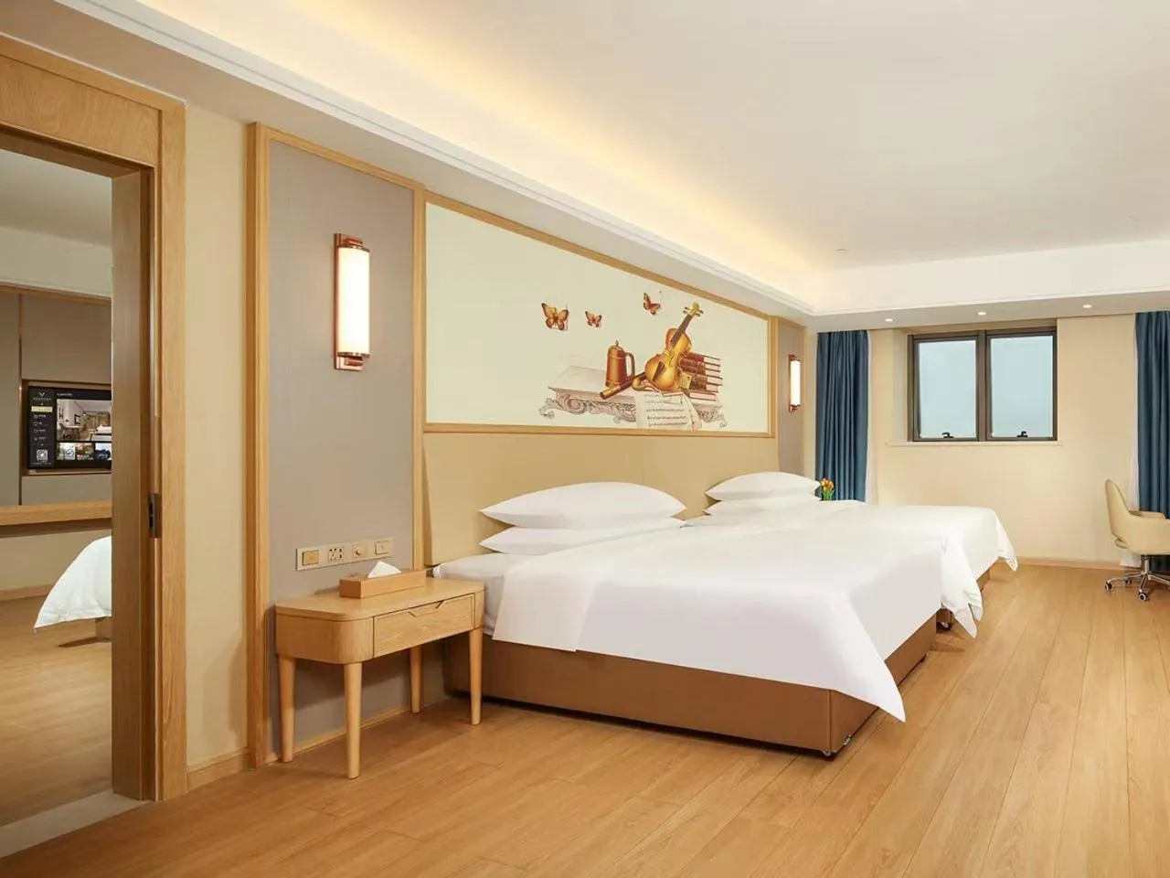 Bedroom, Bed in Vienna International Hotel Wenchang