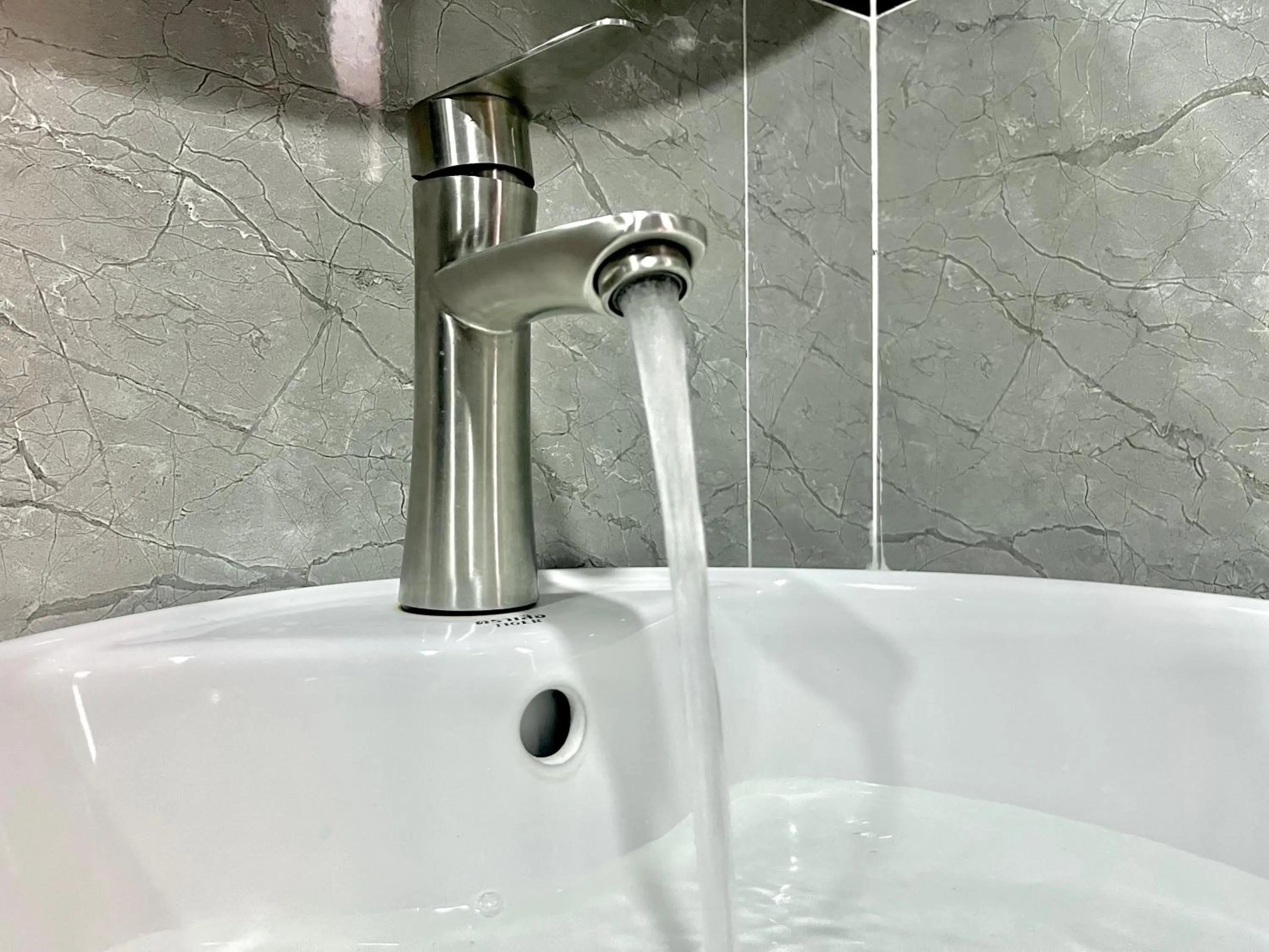 Shower in Kep Sea View Hotel & Sky Bar