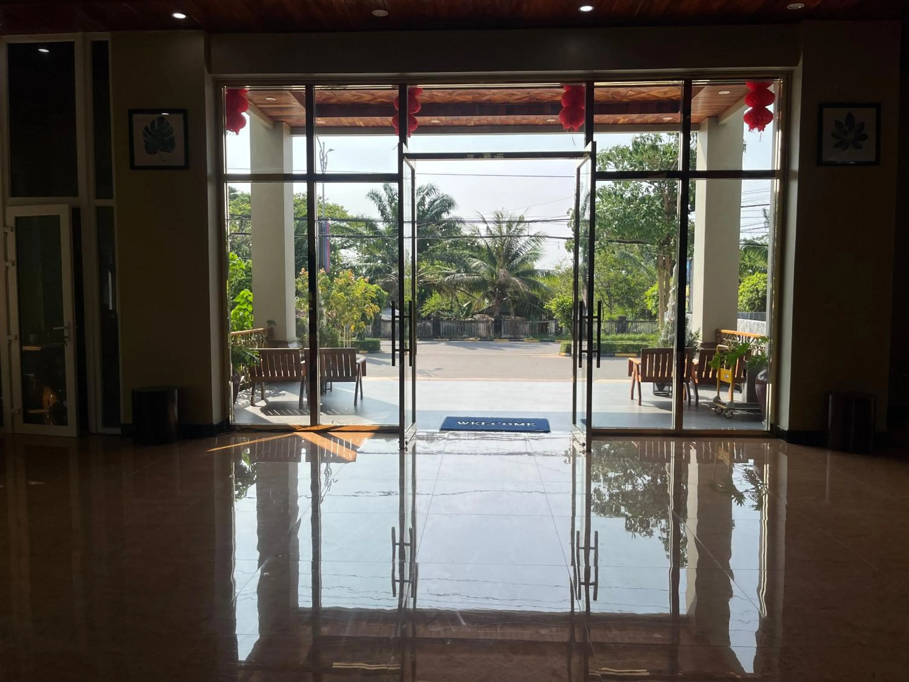 Facade/entrance in Kep Sea View Hotel & Sky Bar