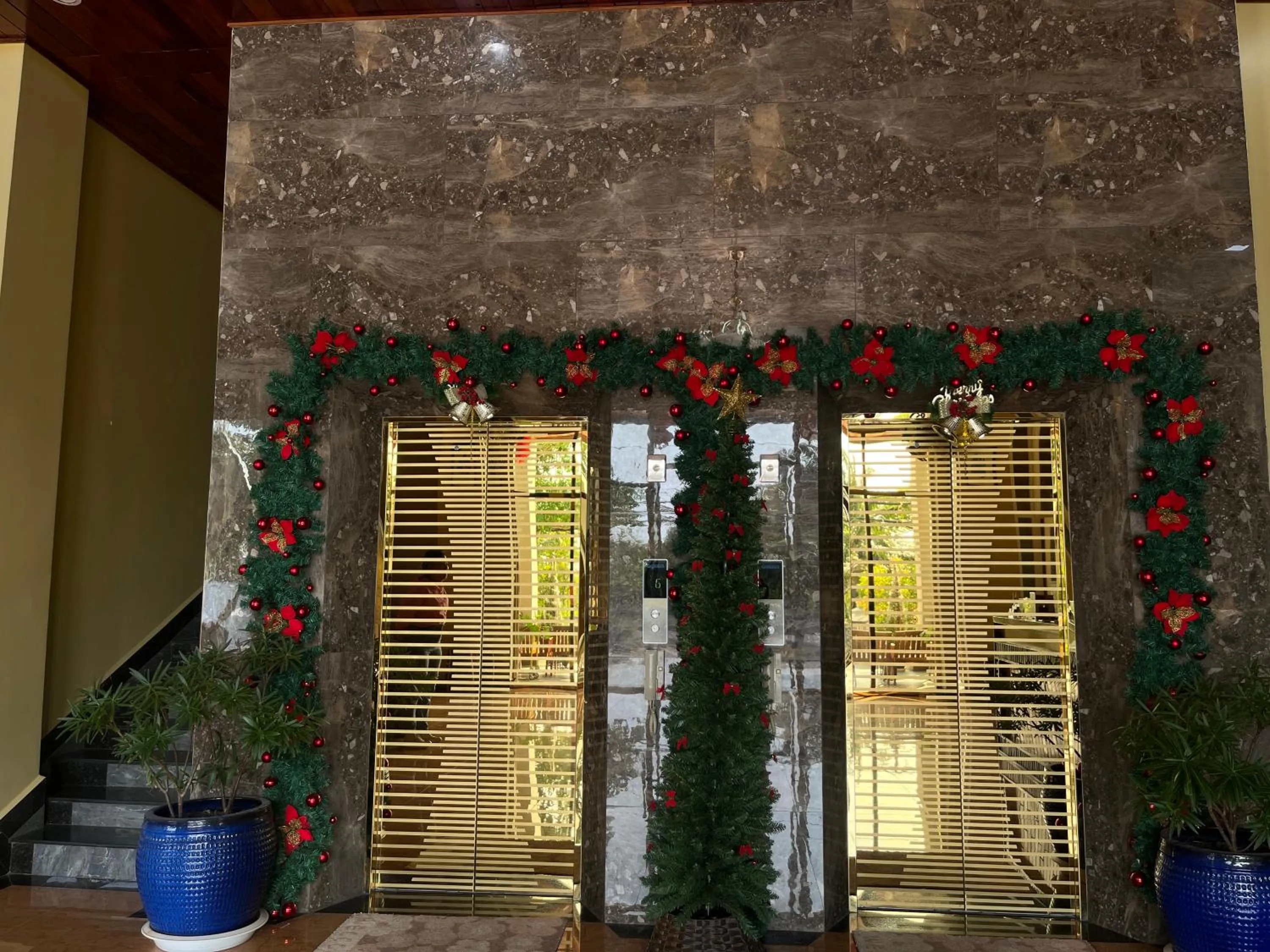 Area and facilities in Kep Sea View Hotel & Sky Bar