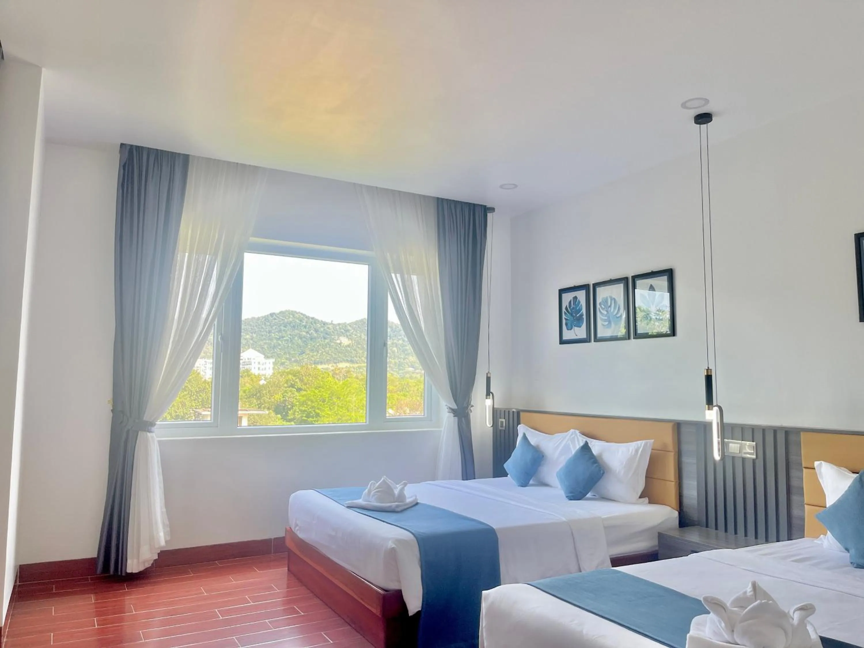 Bed in Kep Sea View Hotel & Sky Bar