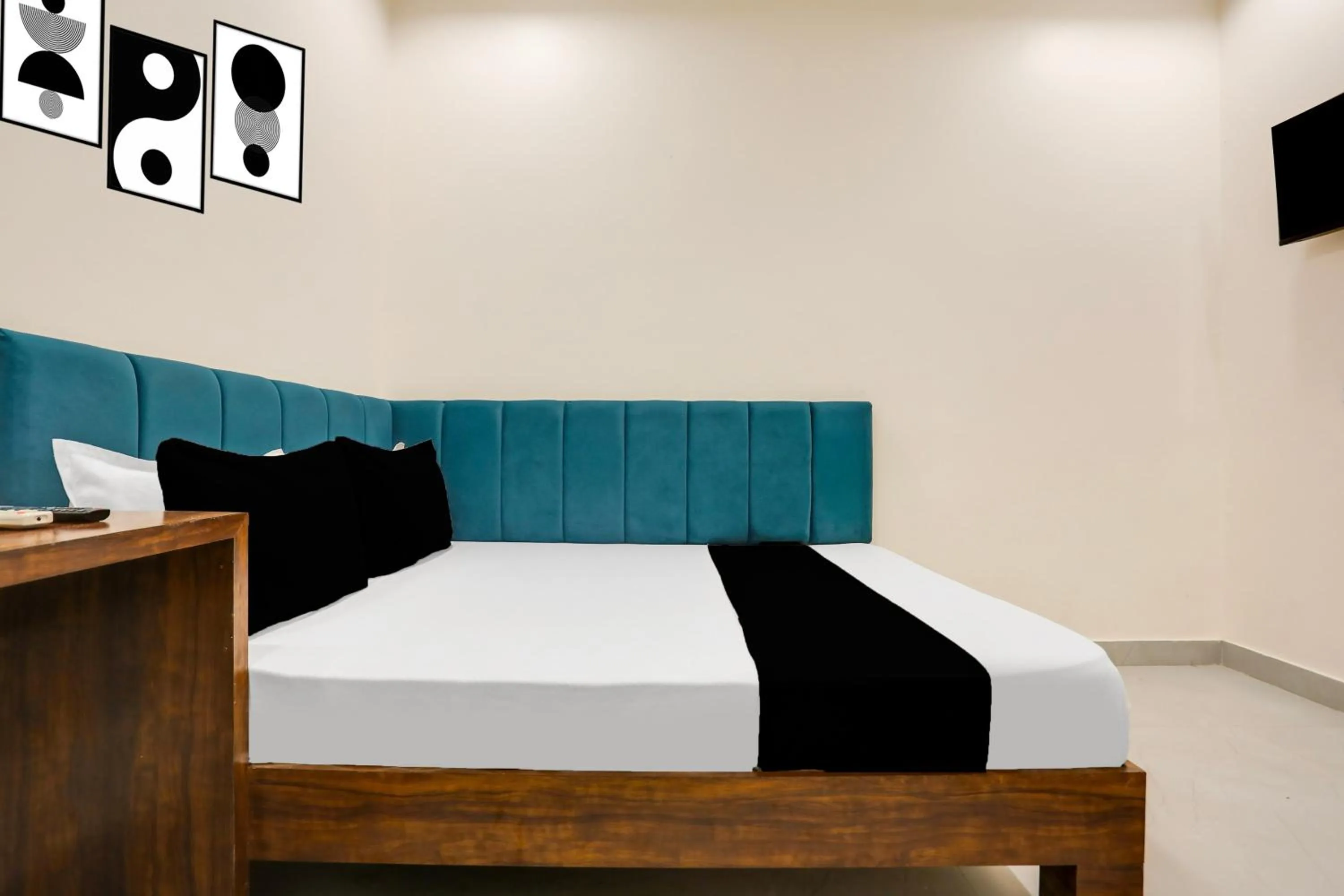 Bedroom, Bed in Hotel O Kota Railway Junction Formerly Formerly Aagam Inn