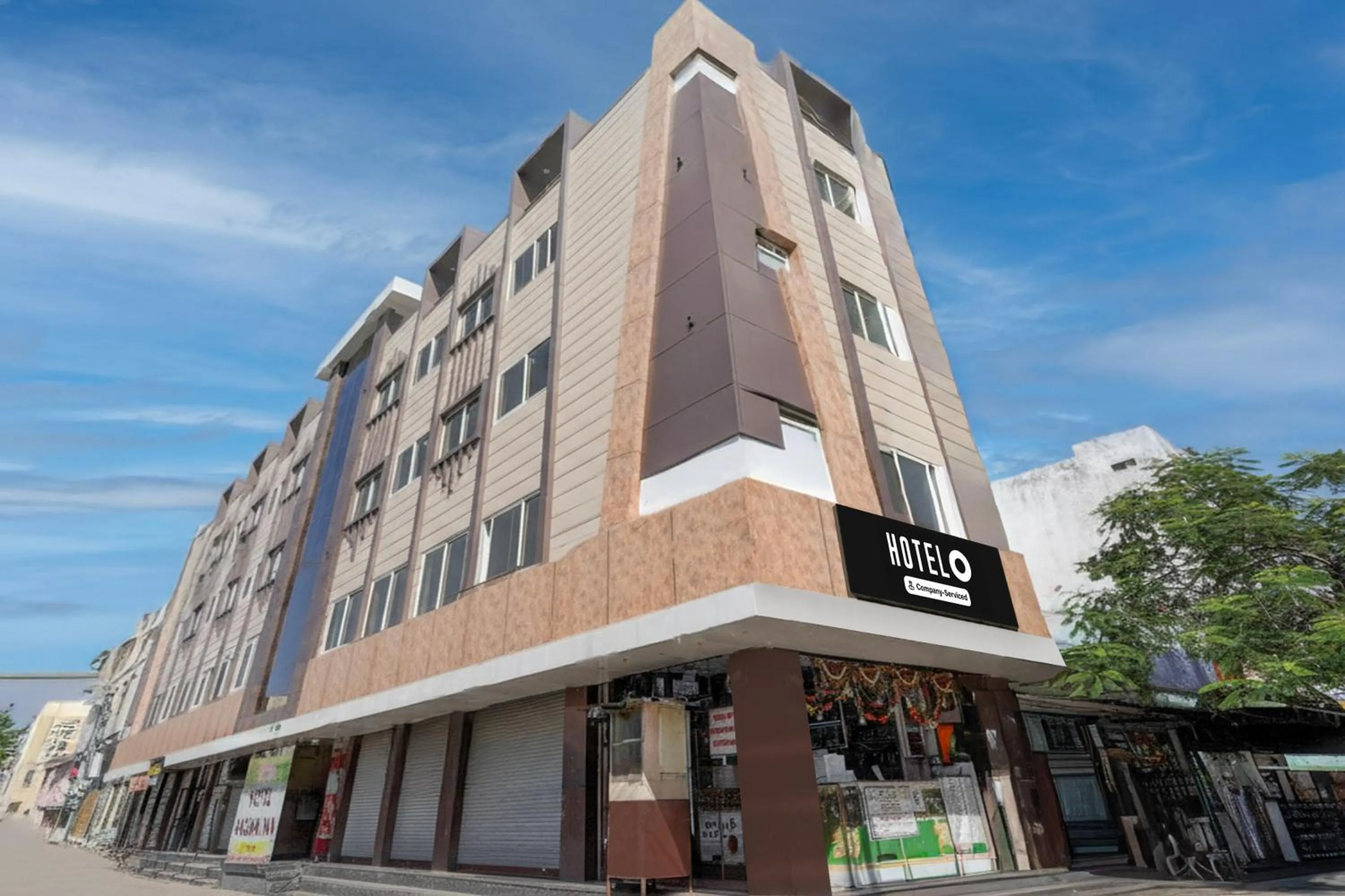 Facade/entrance in Super Hotel O Kota Railway Junction Formerly Formerly Aagam Inn