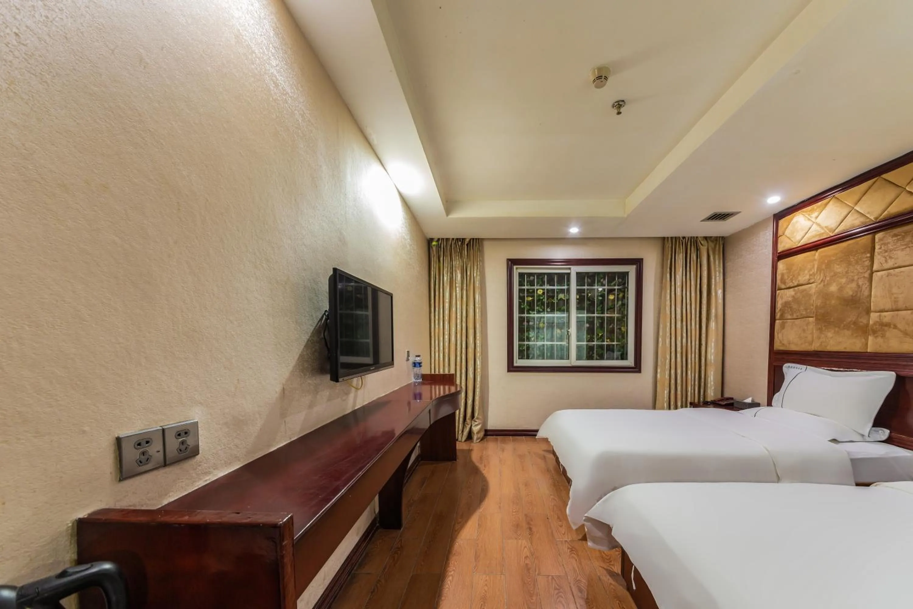 Yimi Hotel Guangzhou Pazhou Convention and Exhibition Center Chigang