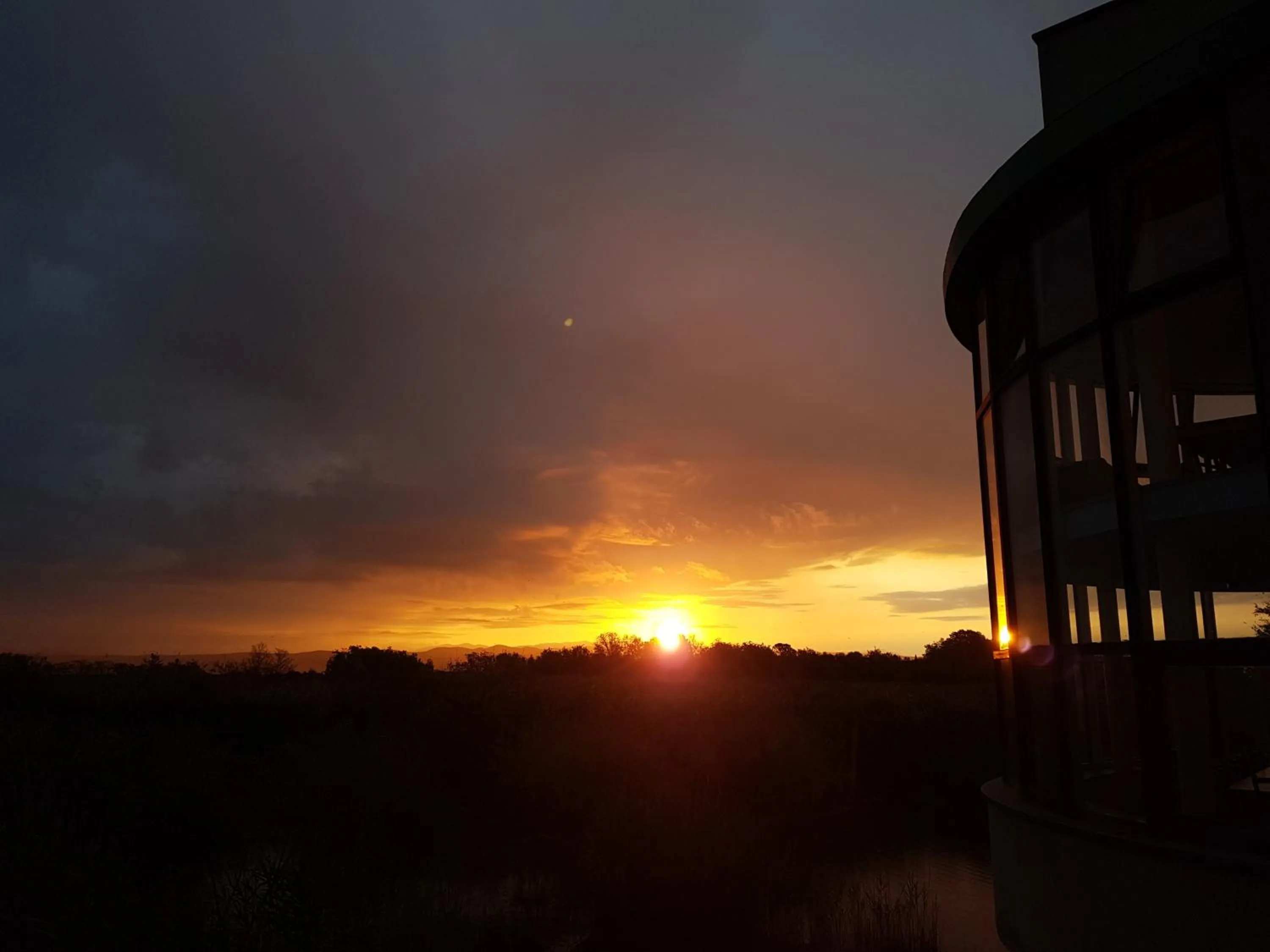 Sunrise in Hotel Caneo