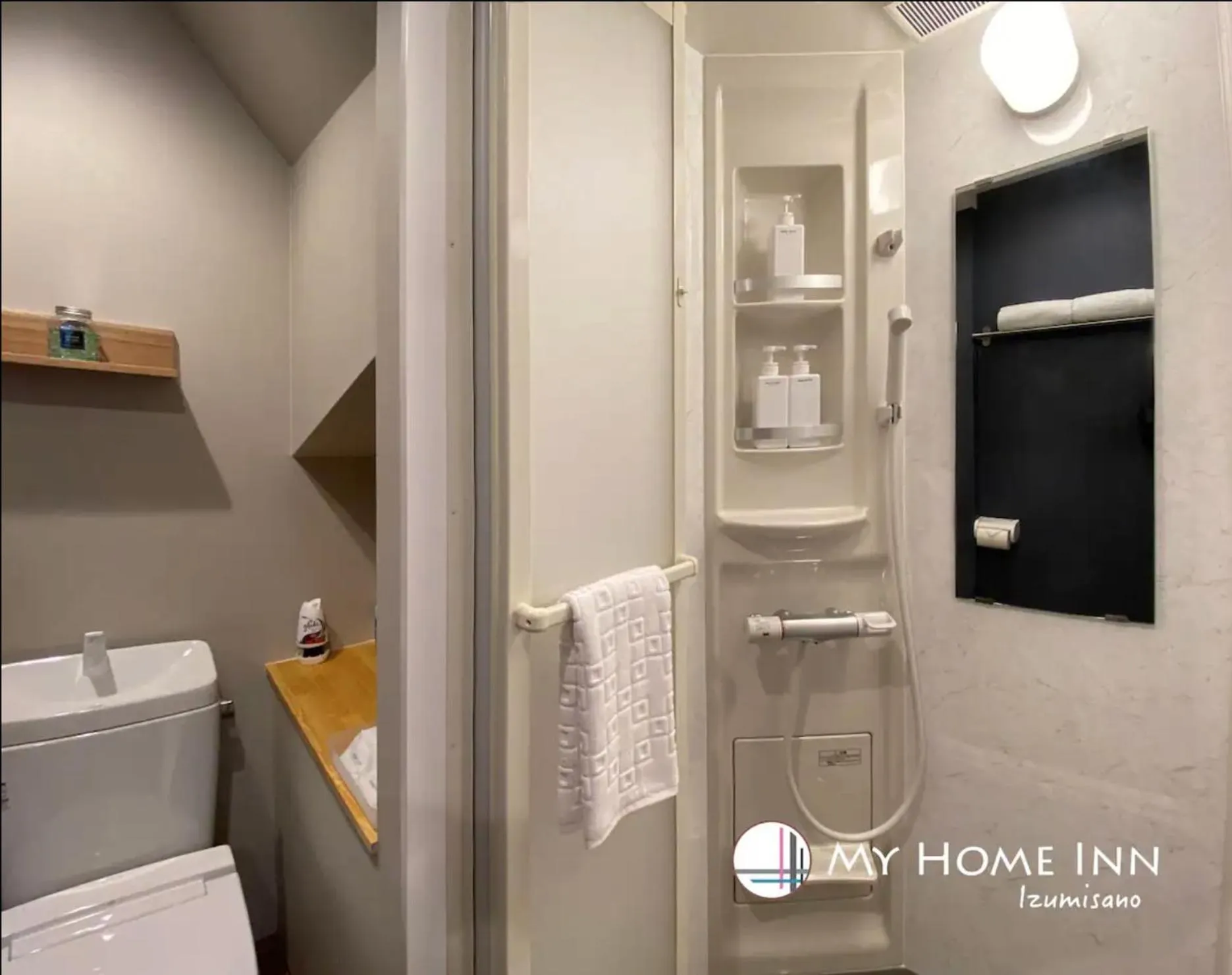 Shower in My Home Inn Izumisano