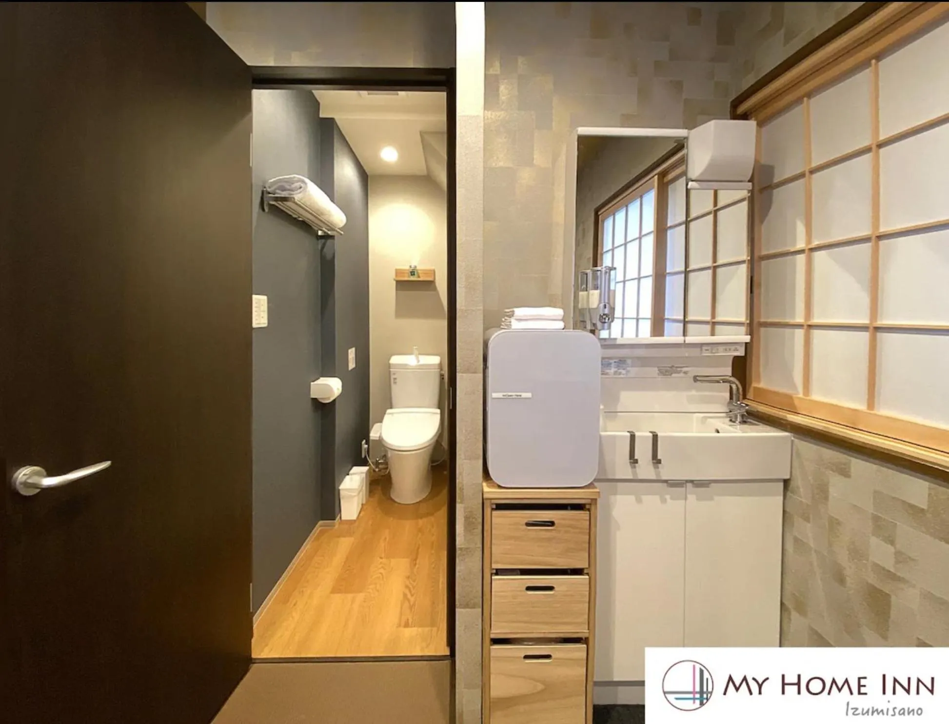 Toilet in My Home Inn Izumisano