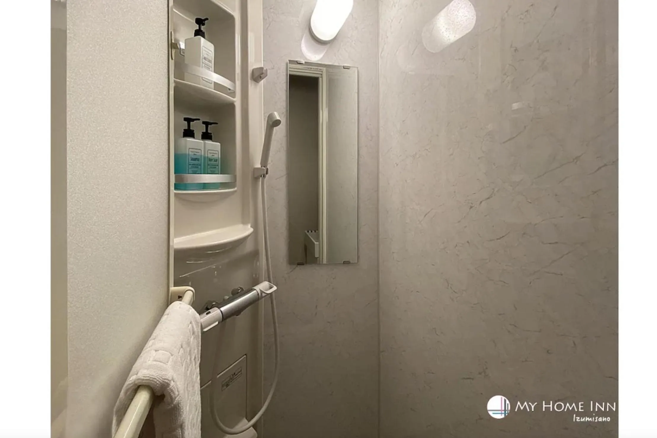 Shower in My Home Inn Izumisano
