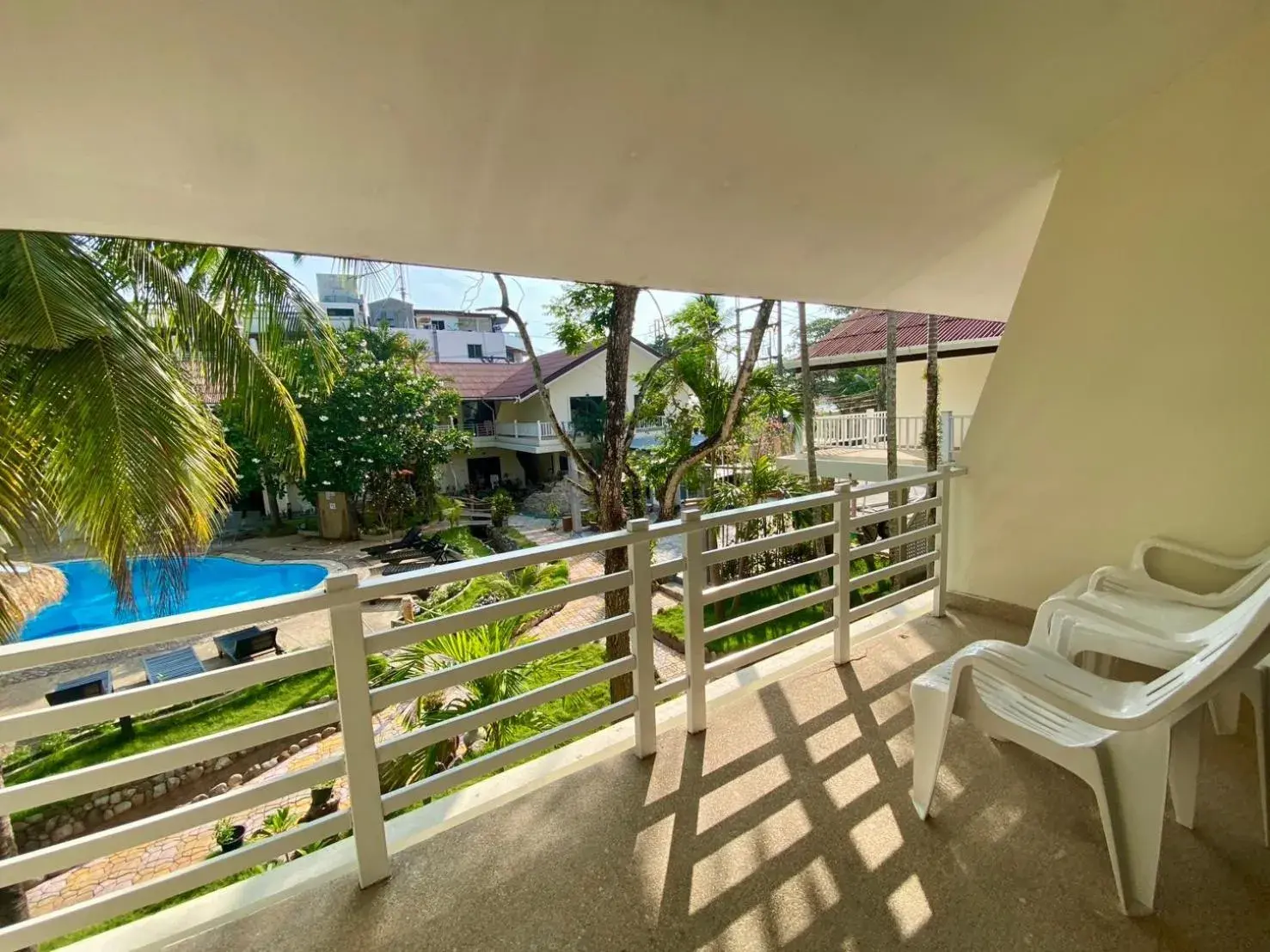 Double Room with Pool View in V Beach Resort Double Room with Pool View in V Beach Resort