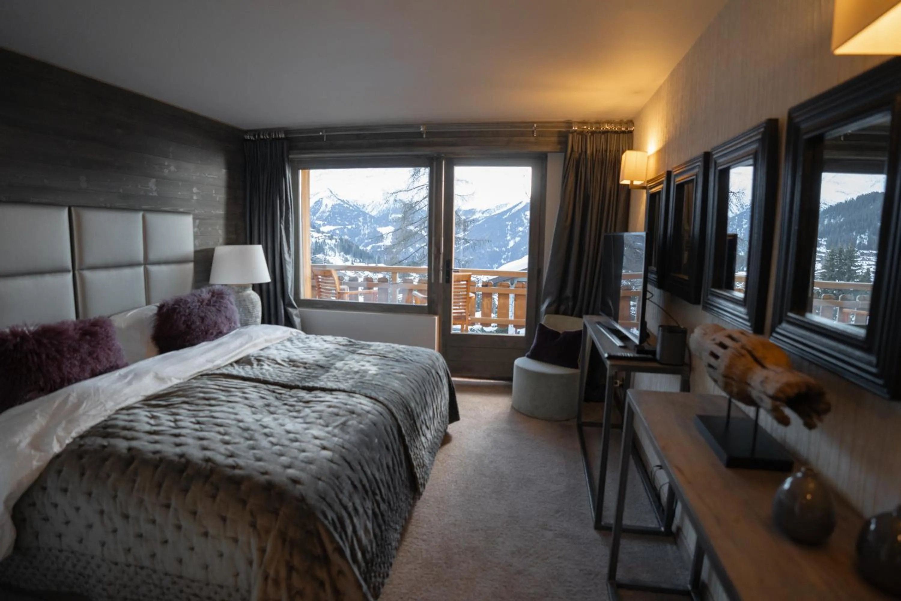 Bed in No 14 Verbier