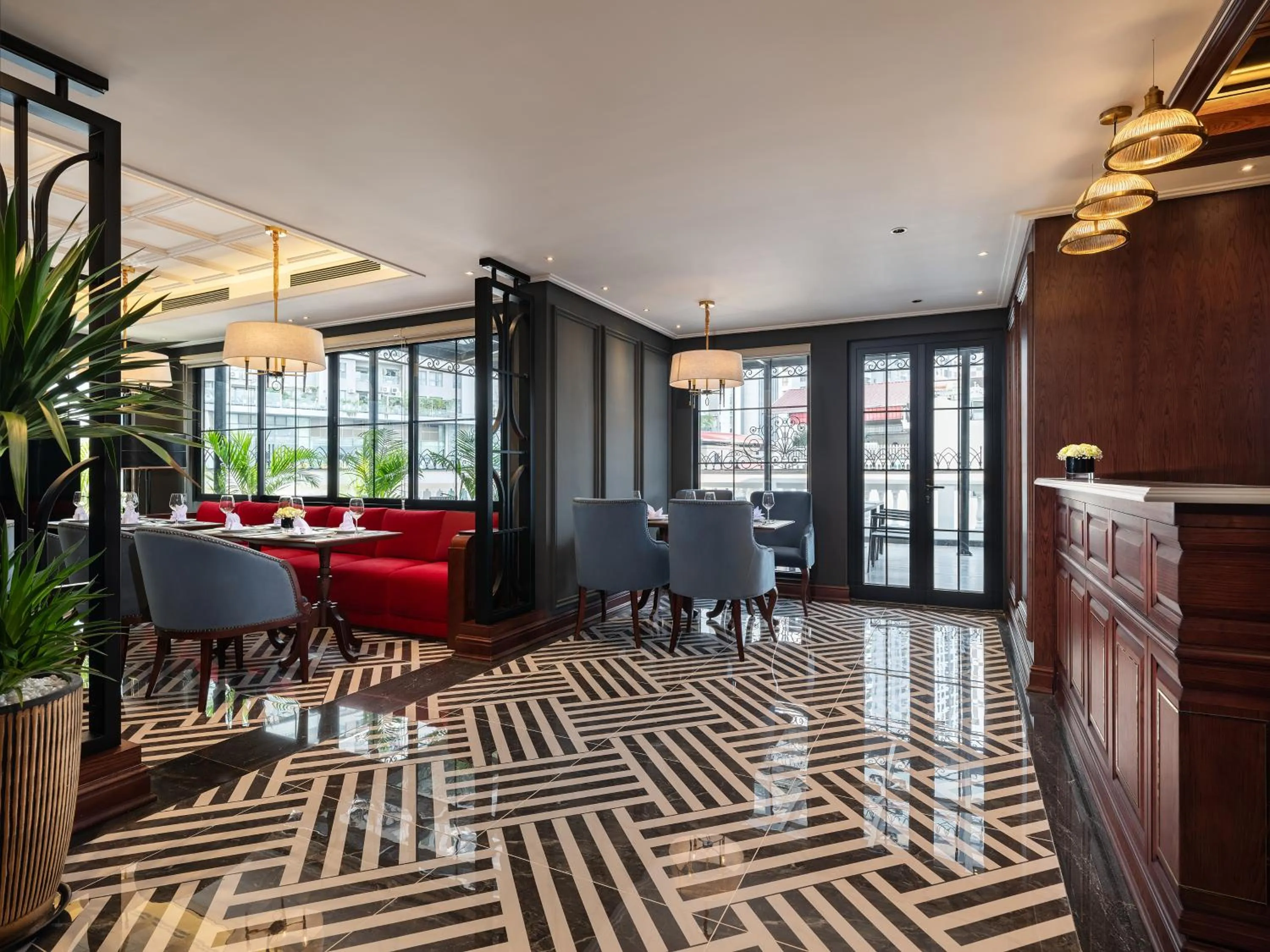 Restaurant/places to eat in Saigon Aroma Hotel