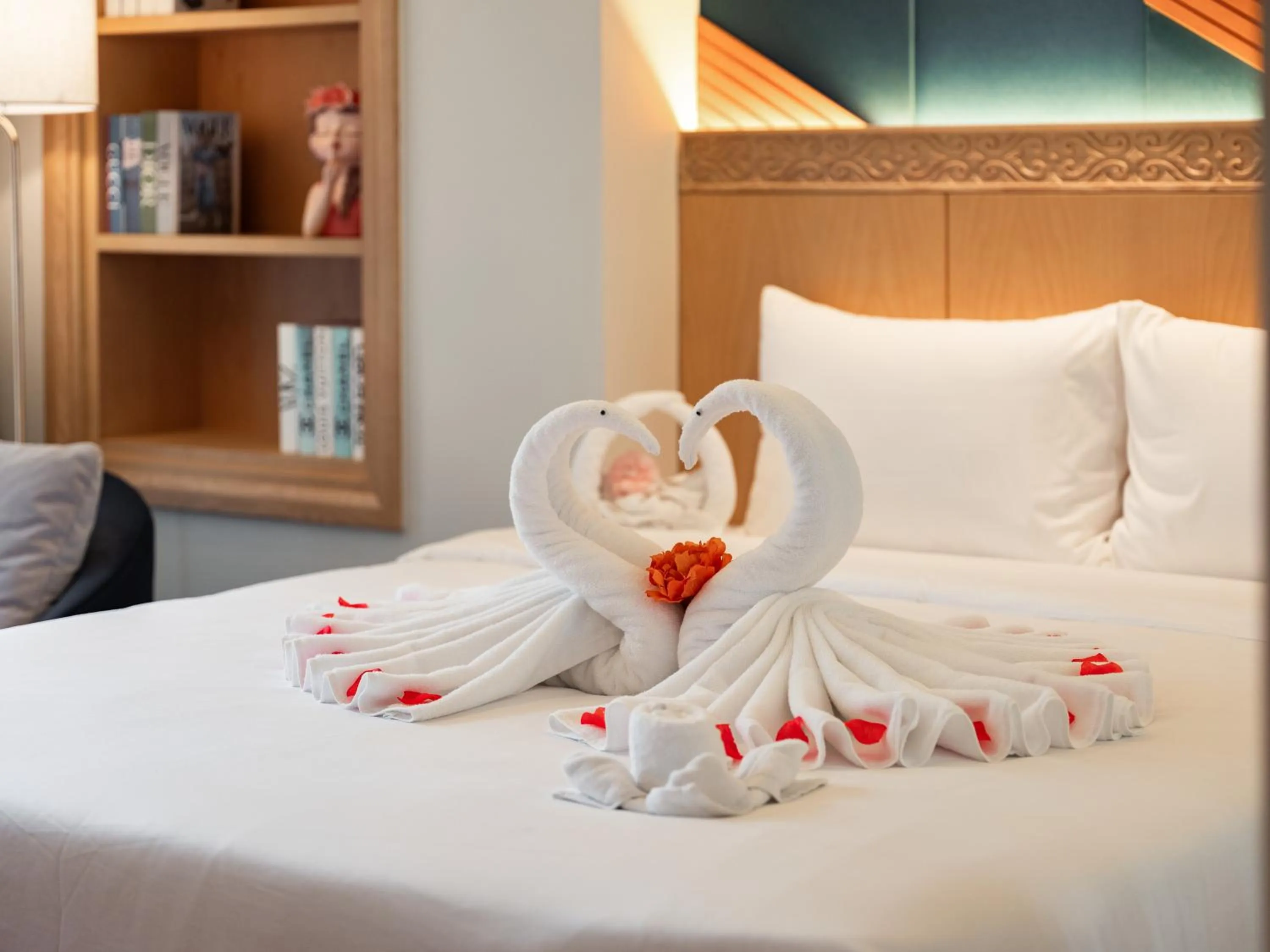 Bed in Saigon Aroma Hotel