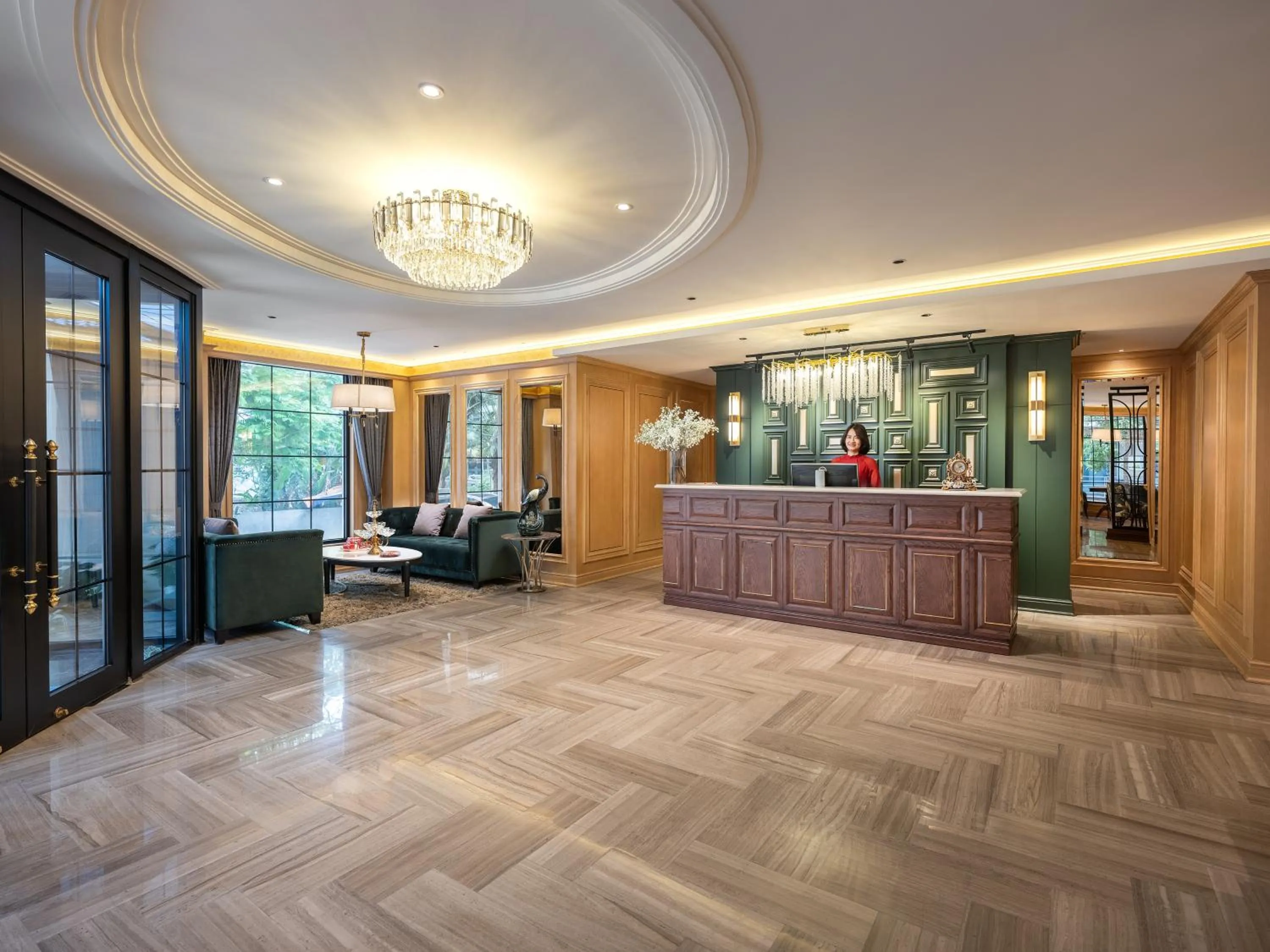 Communal lounge/ TV room in Saigon Aroma Hotel